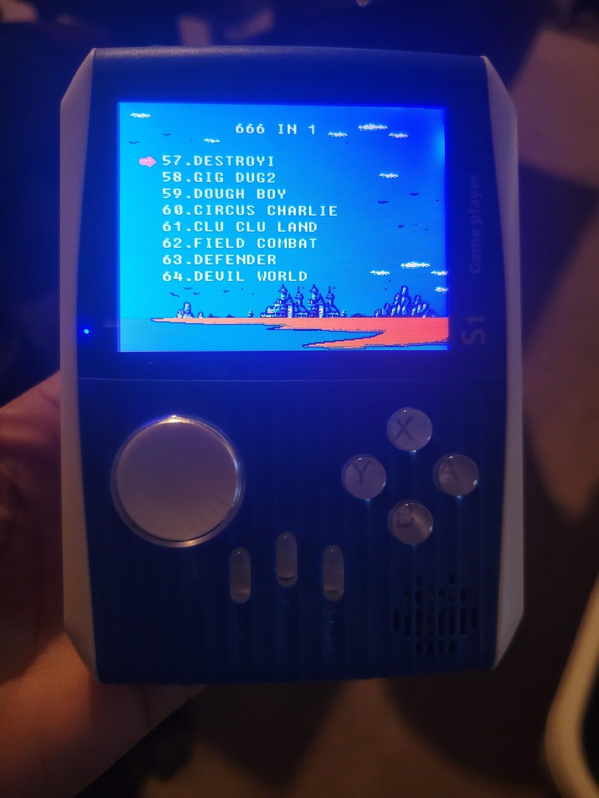 Portable Handheld Games Retro Mini Video Games，Handheld Game Console with 666 Classical FC Games 3.0