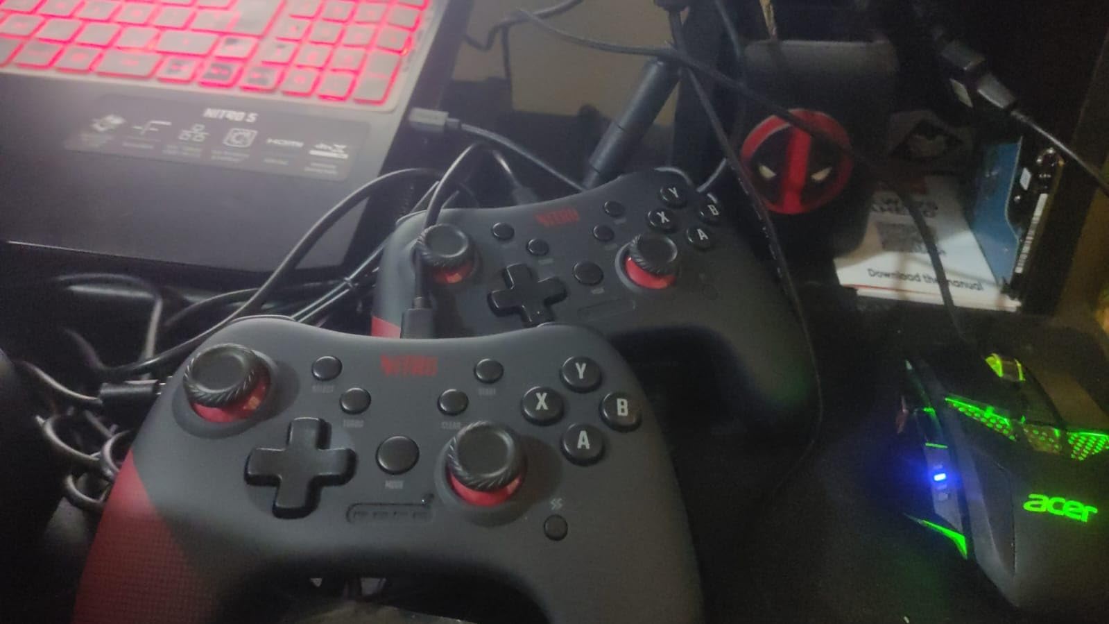 Acer Gaming Controller GC501 - with Joysticks, Directional Pad, Turbo Button, Action Buttons & LED Indicator Lights - Certified Works with Chromebook - Compatible with Chrome OS, Windows & Android - Customer Photo 1