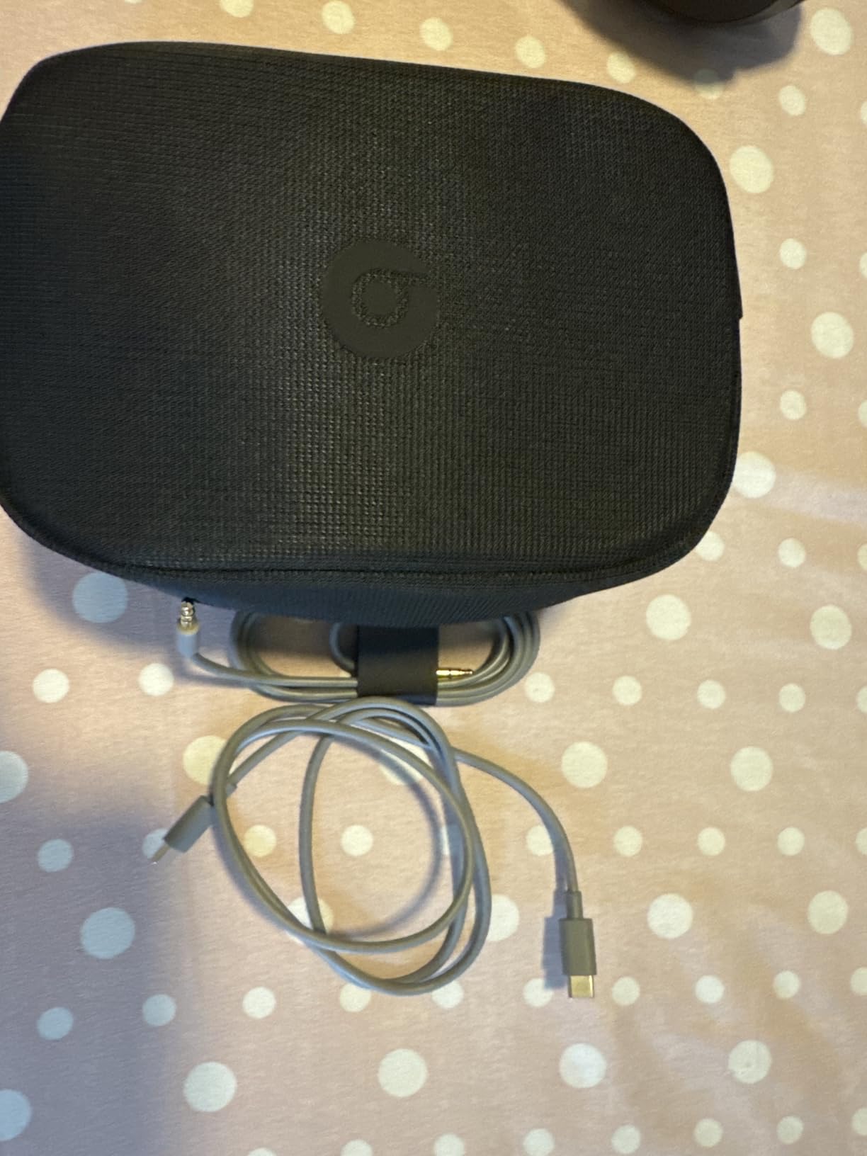 Beats Studio Pro - Wireless Bluetooth Noise Cancelling Headphones - Black (Renewed) Customer Review Beats Studio Pro - Wireless Bluetooth Noise Cancelling Headphones - Black (Renewed) - Customer Photo 2