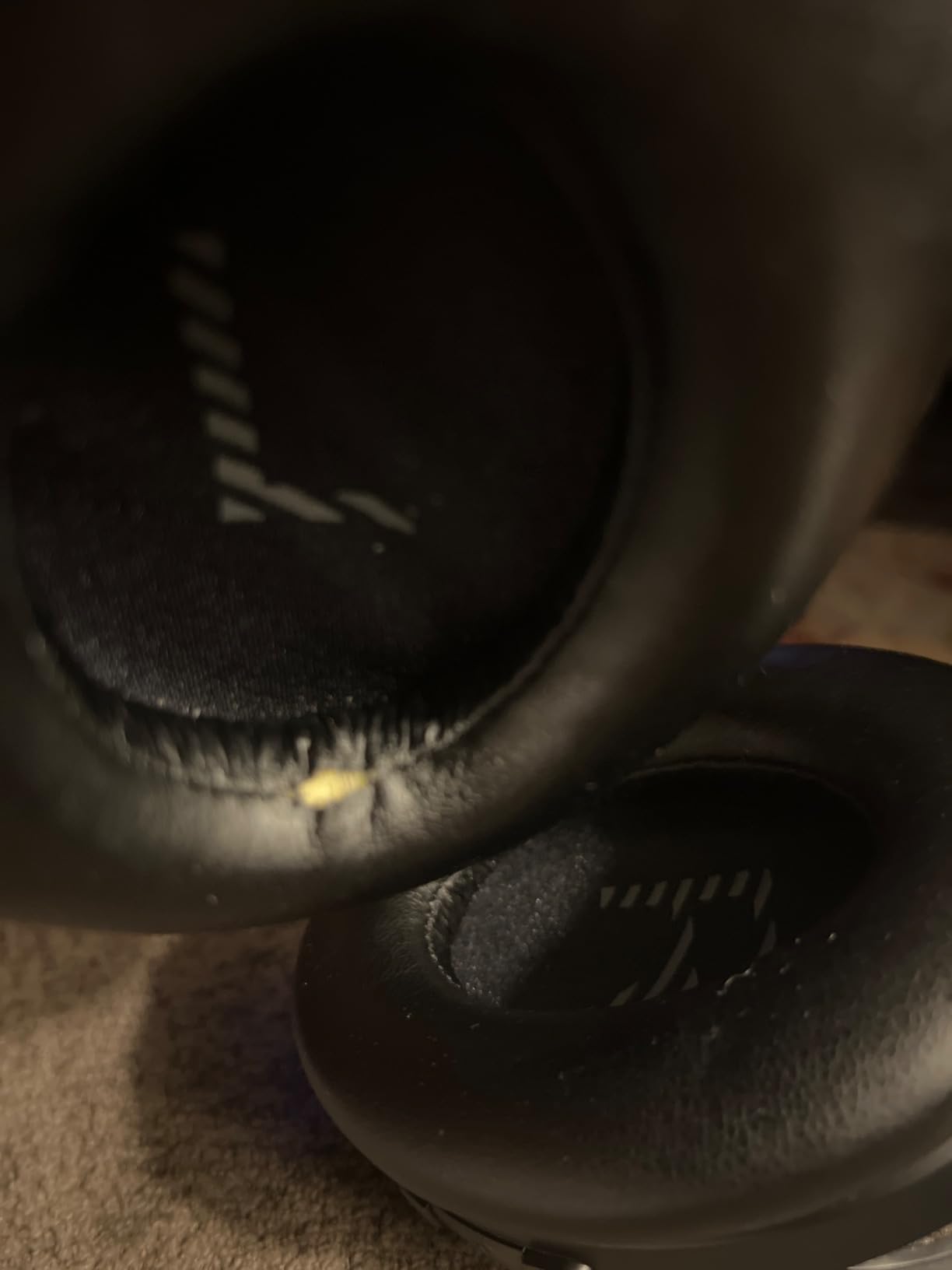 Avantree Opera Plus - Wireless Headphones for TV Watching with Clear Dialogue & Volume Boost for Seniors & Hard of Hearing, Use with Soundbar at Same Time, Charging Transmitter Base, Comfortable Fit - Customer Photo 1