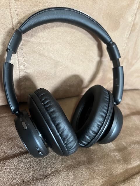 LEVN Wireless Headphones for TV Watching, TV Headphones Wireless for Seniors with Transmitter Charging Base, Hearing-impaired, No Audio Delay Blutooth 5.2, Plug and Play, Gifts for Elderly - Customer Photo 3