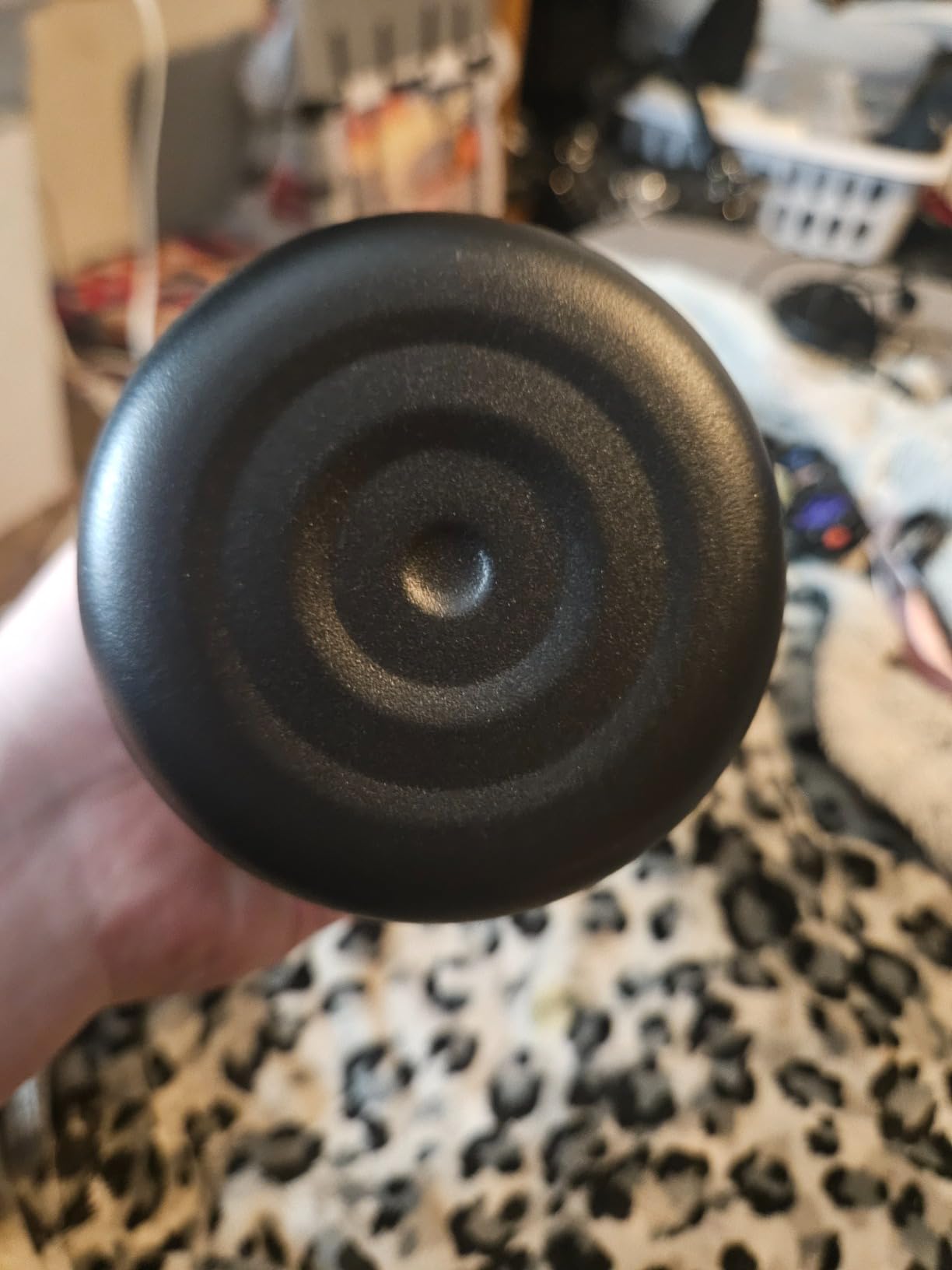 DOMICARE 32 oz Insulated Water Bottle, Vacuum Insulated Stainless Steel Sports Water Bottle with Straw Lid & Spout Lid, Leakproof, Reusable - Travel, Camping, Bike, Black - Customer Photo 2