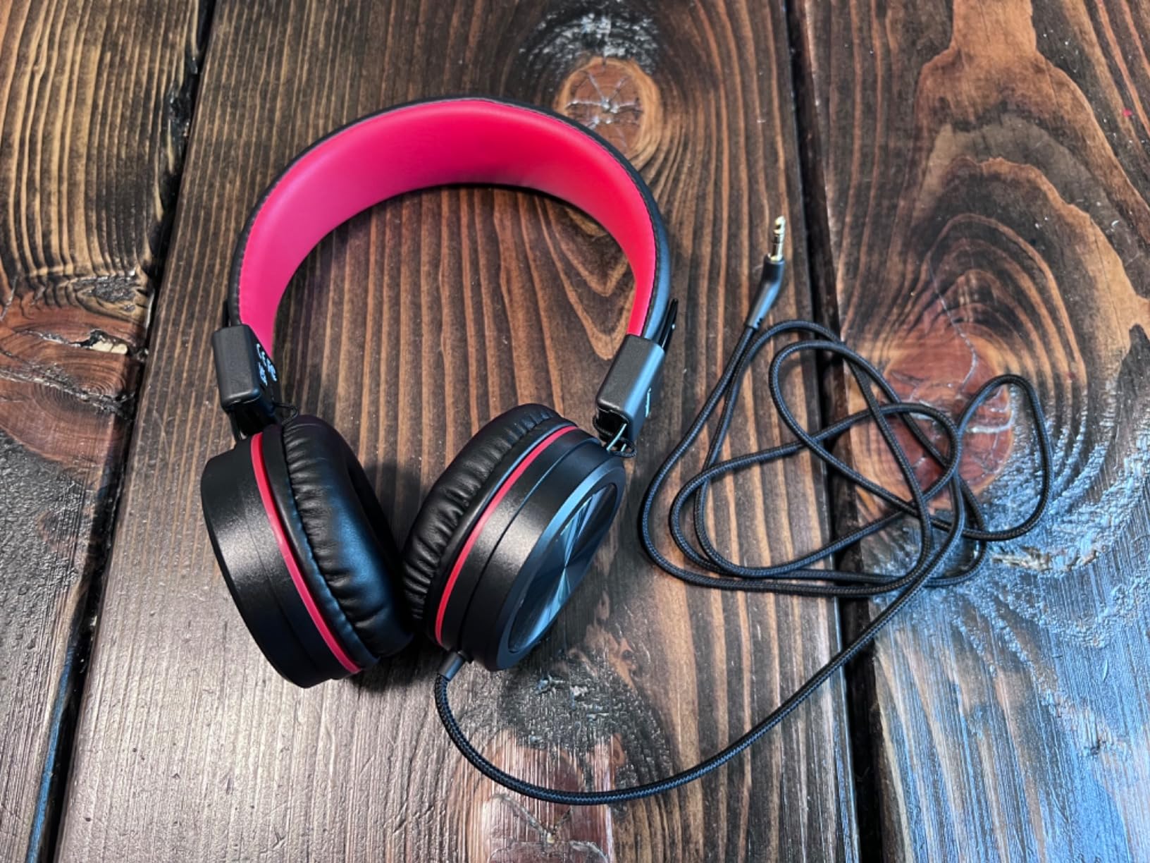 Kids Headphones, Toddler Headphones with Safe Volume Limiter 94dB, Wired School Headphones for Kid, 3.5mm Adjustable On-Ear Headphone for Boys/Girls/Children/Teens/iPad/Computer, Dark Blue - Customer Photo 2