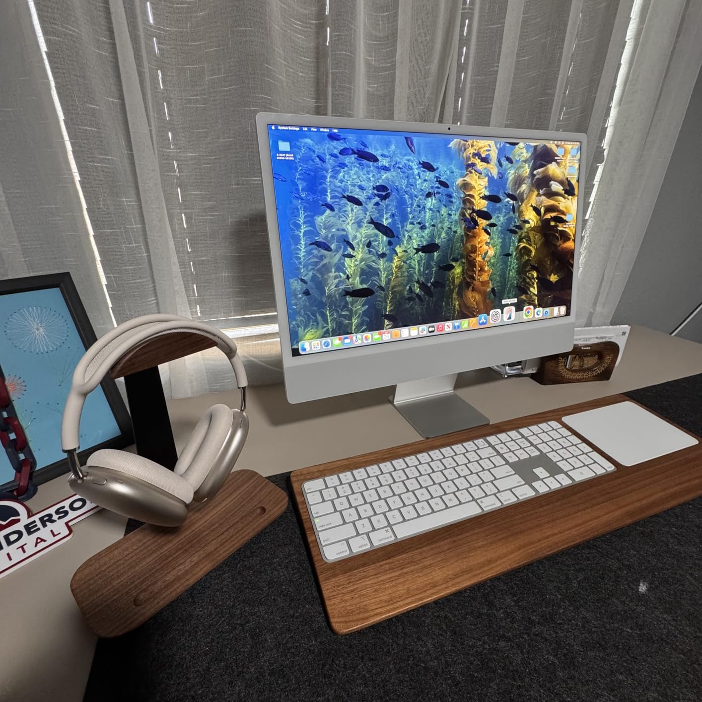 UPERGO Walnut Headphone Stand, Wood Headset Stand for Desk, Universal Headphone Holder with Storage Base customer photo 1