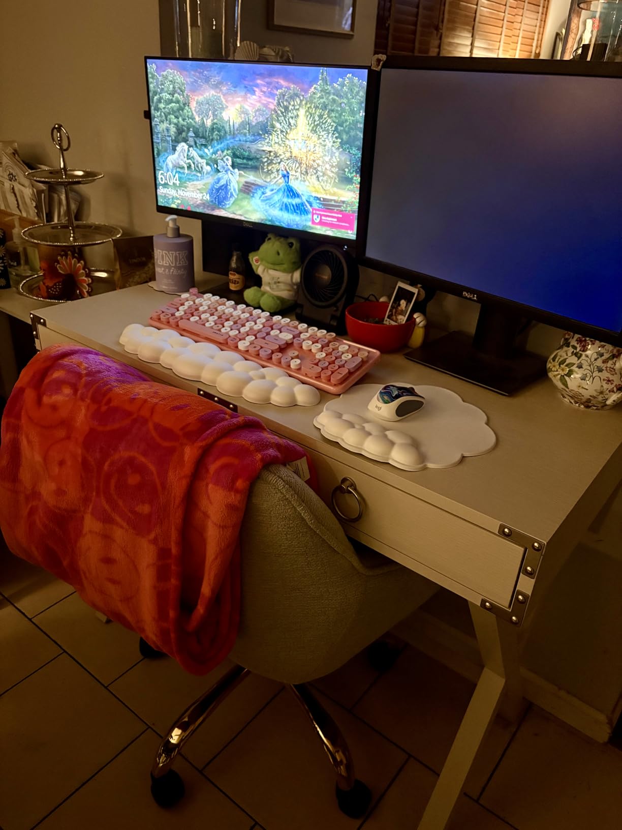 UBOTIE Colorful Computer Wireless Keyboards Mouse Combos, Typewriter Flexible Keys Office Full-Sized Keyboard, 2.4GHz Dropout-Free Connection and Optical Mouse (Milk Tea -Colorful) - Customer Photo 2