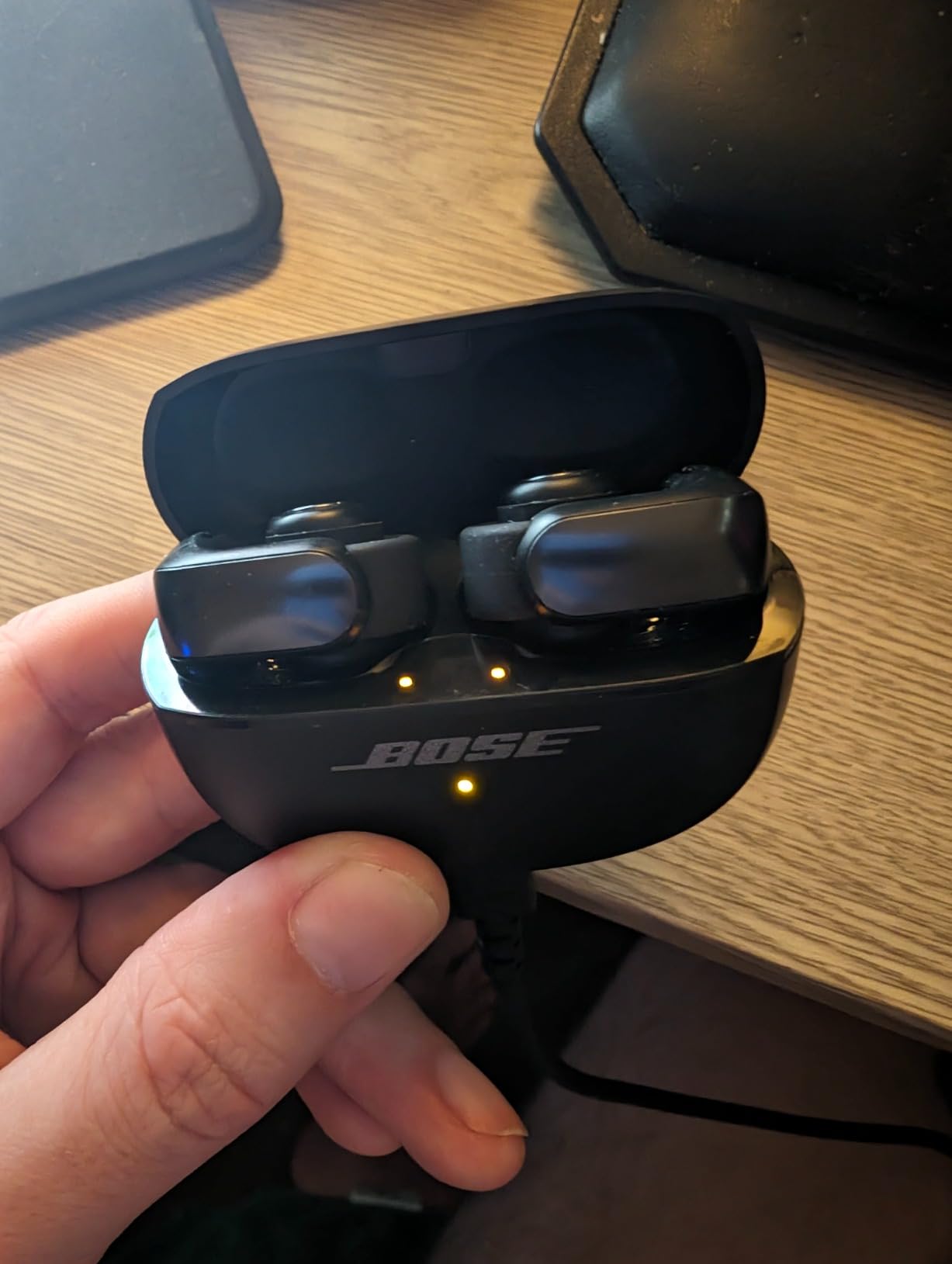 Bose Ultra Open Bluetooth Earbuds, True Wireless Earbuds with OpenAudio for Awareness, Clip On Design for Comfort, Immersive Audio, Up to 48 Hrs of Playtime, Black Customer Review Bose Ultra Open Bluetooth Earbuds, True Wireless Earbuds with OpenAudio for Awareness, Clip On Design for Comfort, Immersive Audio, Up to 48 Hrs of Playtime, Black - Customer Photo 1