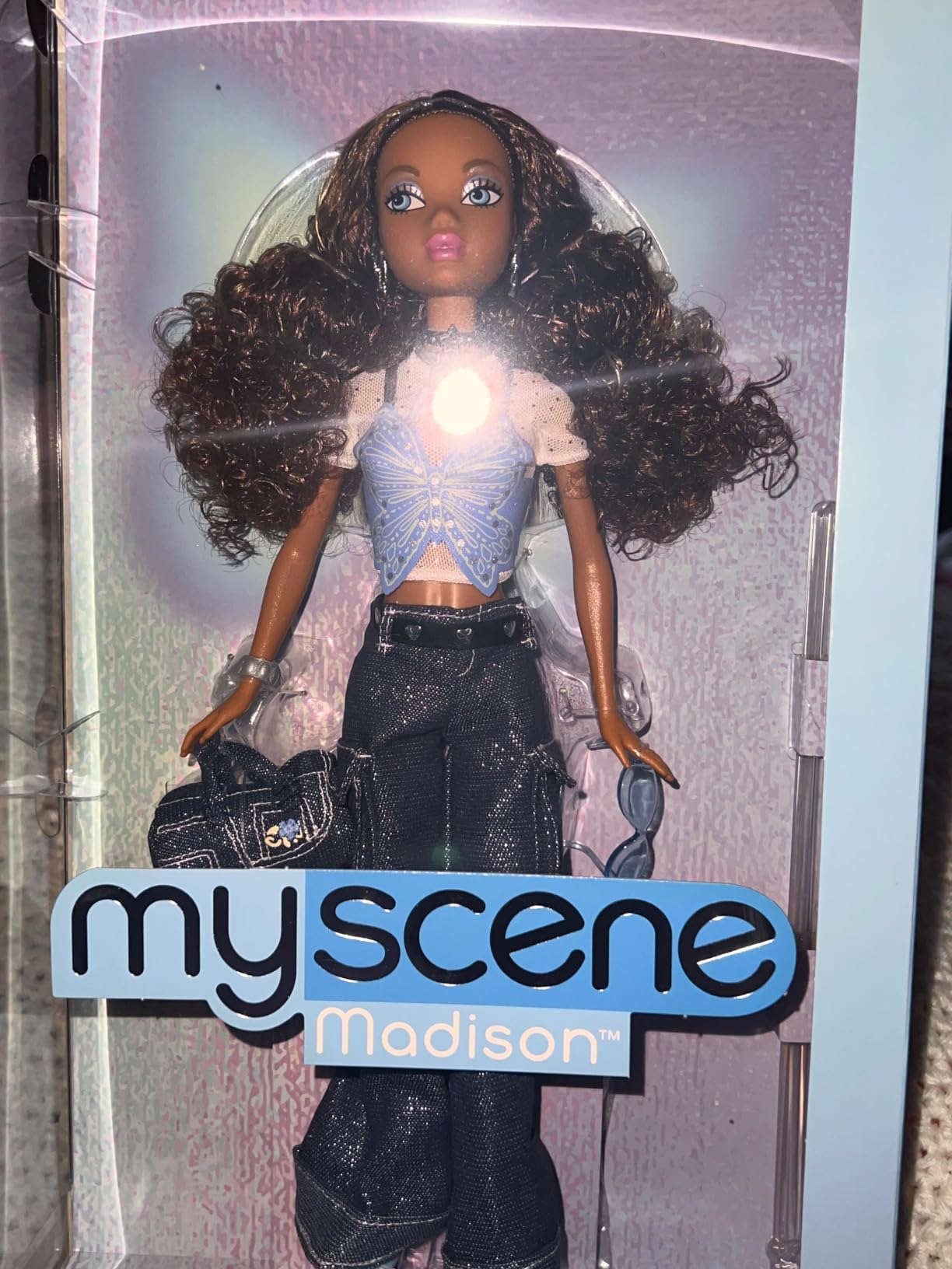 Barbie Signature My Scene Madison Doll & Accessories, Y2K-Inspired Outfit with Butterfly Top, Cargo Jeans, Denim Bag & Display Stand - Customer Photo 2