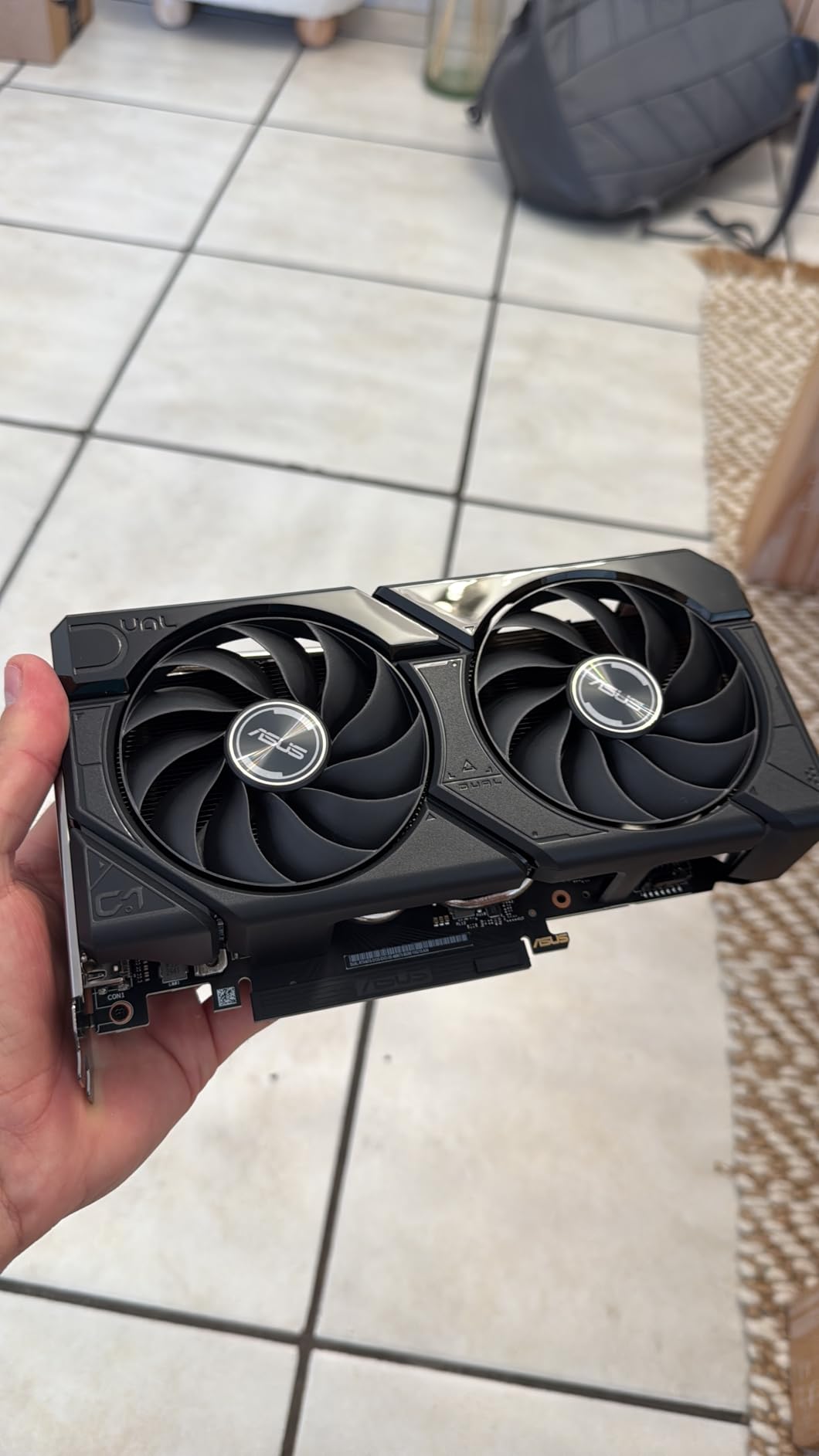 ASUS Dual GeForce RTX™ 4070 EVO OC Edition 12GB GDDR6X is Designed for Broad Compatibility, with a 2.5-Slot Design, Axial-tech Fan Design, 0dB Technology, Auto-Extreme Technology, and More - Customer Photo 1