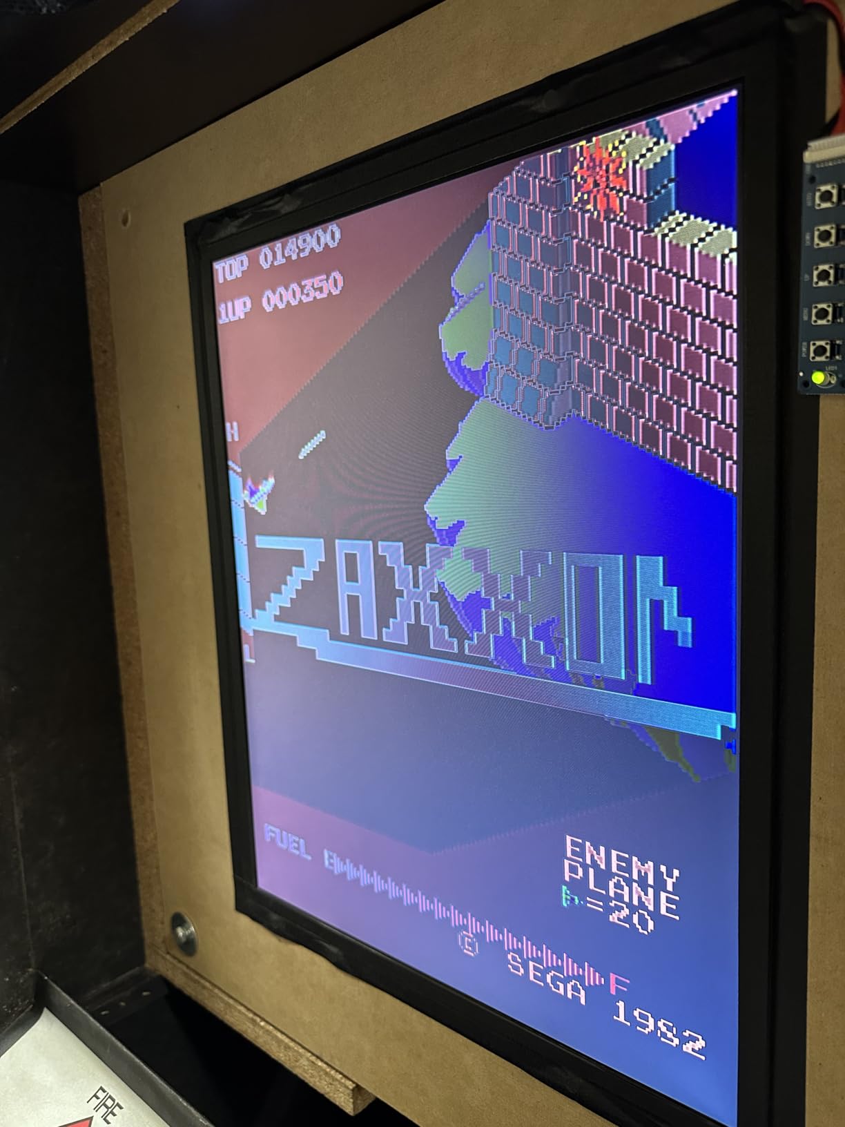 UNICO 19'' CRT Monitor Replacement for Arcade Game Machine, 1280 * 1024 Pixels, Support HDMI/VGA/CG/EGA Retro Arcade Game Console - Customer Photo 2