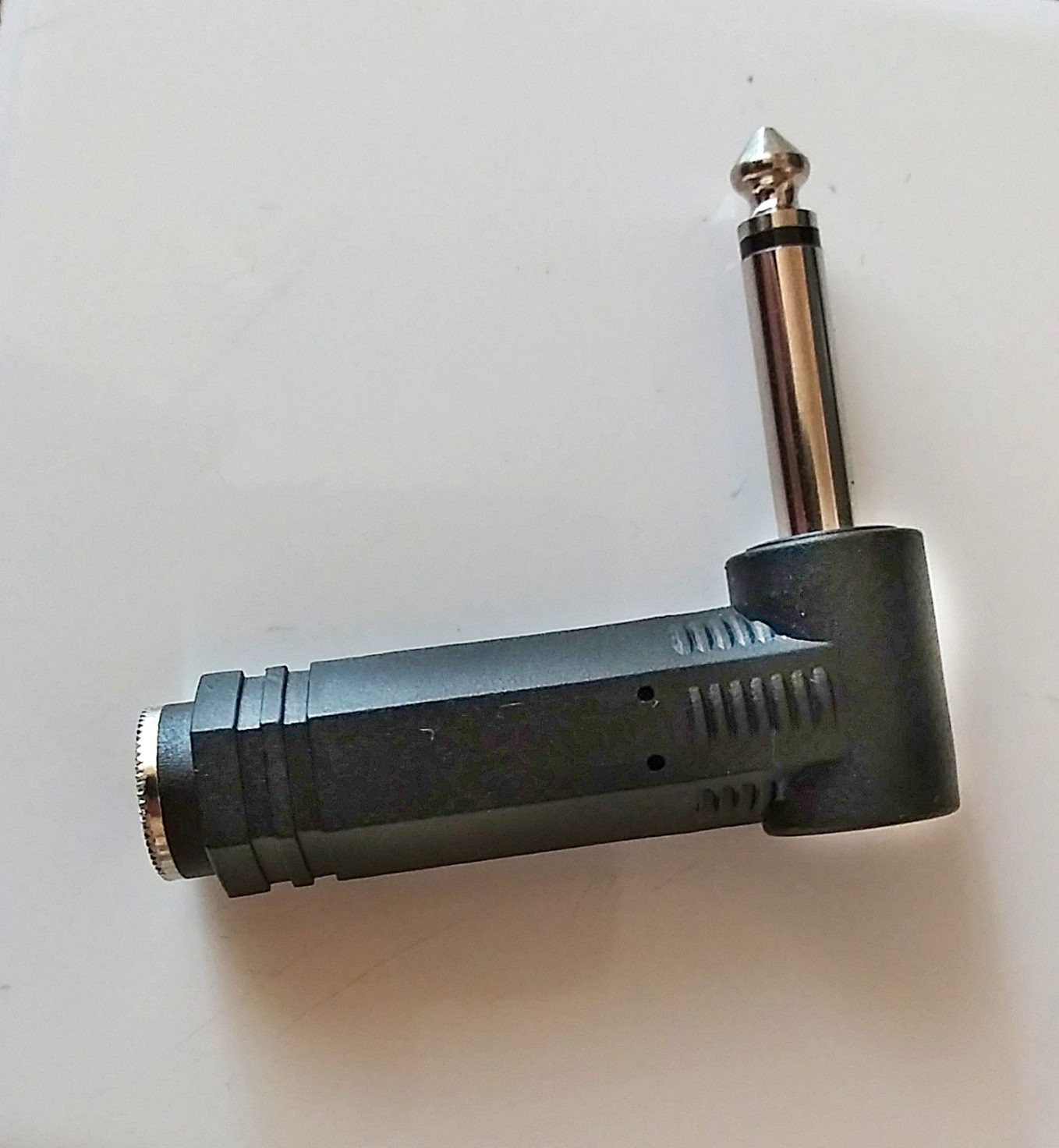 Vox amPlug 3 Plug-In Headphone Amplifier with Built-In Stereo Effects and Volume Control (AC30) - Customer Photo 4