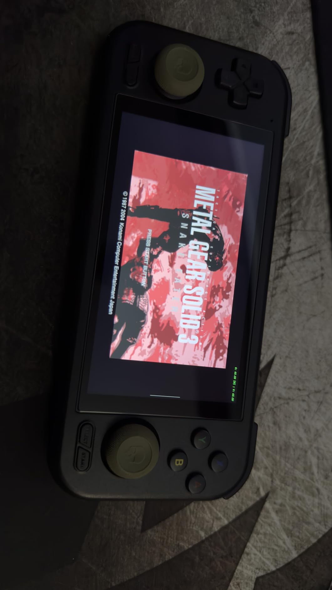 Retroid Pocket 4/4Pro Retro Game Handheld Console, Android Retro Game Console Multiple Emulators Console Handheld 4.7 Inch Display 5000mAh Battery Classic Games Console (RP4 Pro, 16Bit US, D1100) - Customer Photo 2