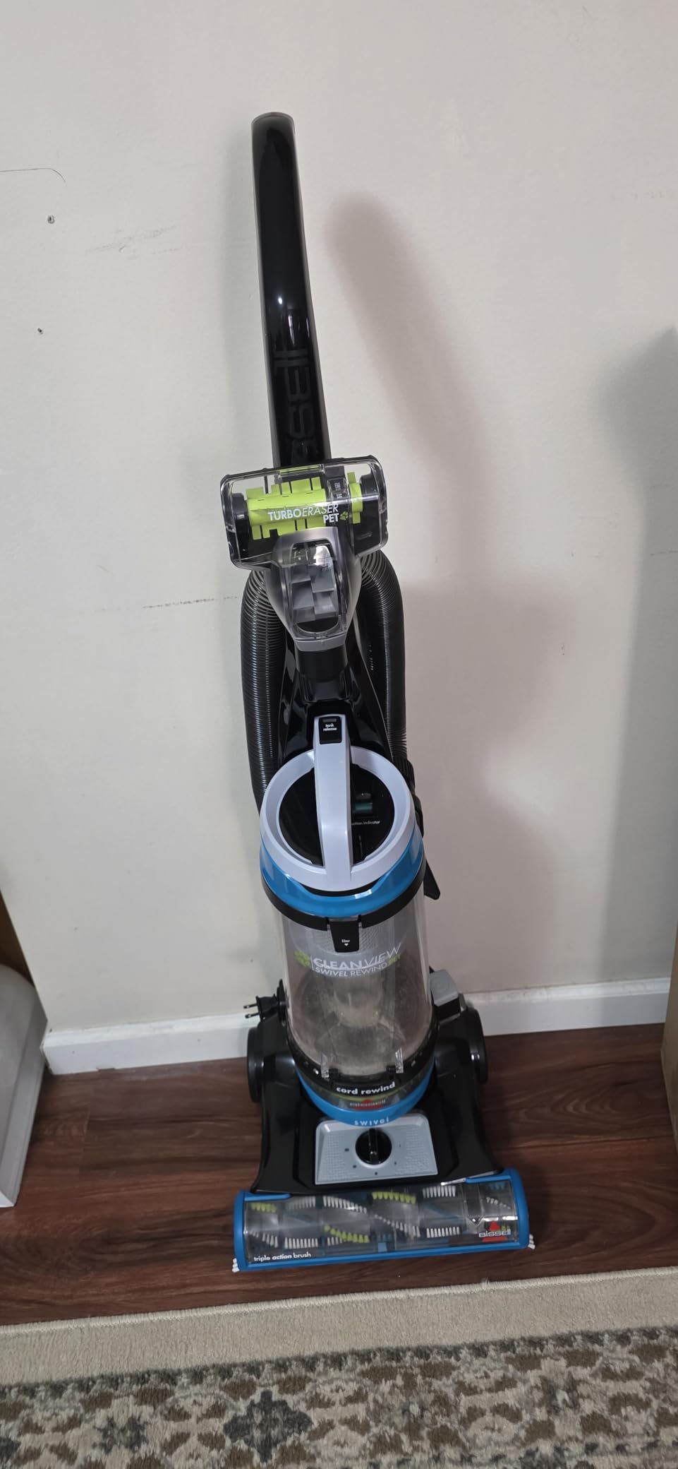Bissell CleanView Swivel Vacuum with Triple Action Brush Roll, Swivel Steering, Extension Wand, Easy-Empty Dirt Tank, Multi-Cyclonic Suction System, New 2024 Model - Customer Photo 4