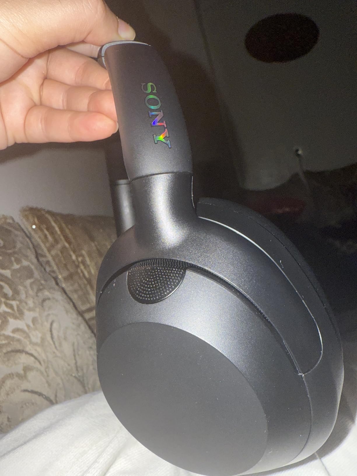 Sony ULT WEAR Over-Ear Noise Cancelling Bluetooth Headphones with Alexa Built-in, Comfortable Design, 30-Hour Battery, Massive Bass, Off White Customer Review Sony ULT WEAR Over-Ear Noise Cancelling Bluetooth Headphones with Alexa Built-in, Comfortable Design, 30-Hour Battery, Massive Bass, Off White - Customer Photo 2