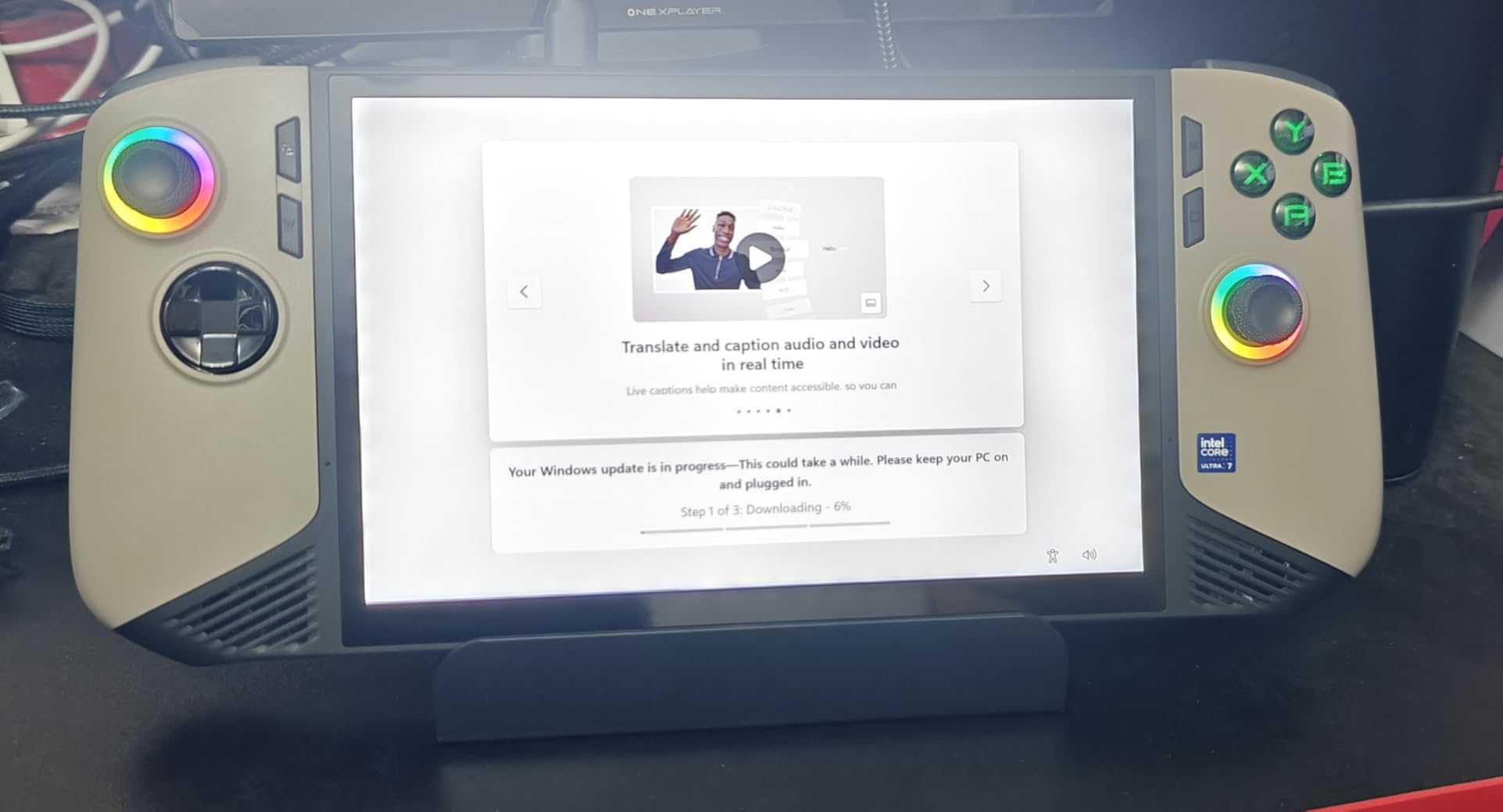 Claw PC Gaming Handheld: Intel Ultra 7-155H, 7