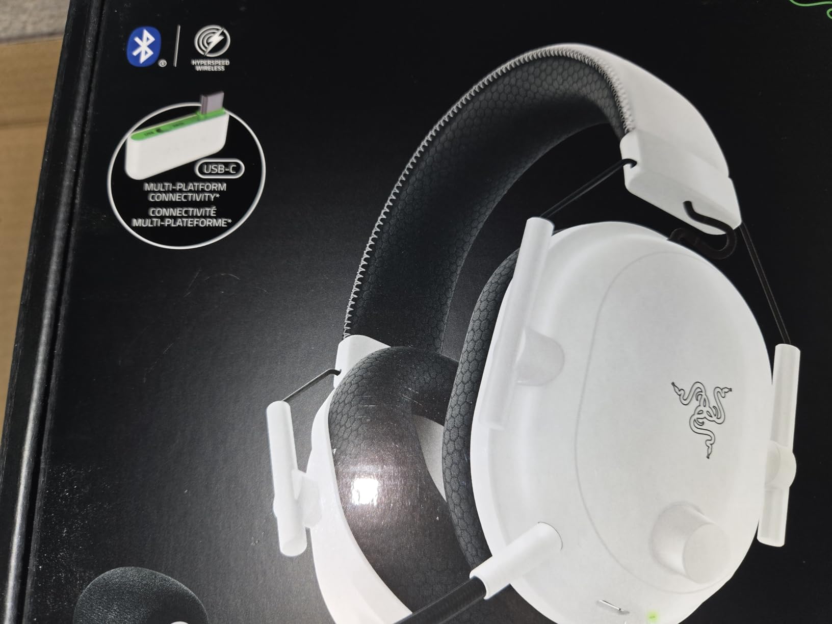 Razer BlackShark V2 Pro Wireless Xbox Gaming Headset - Customer Photo 2