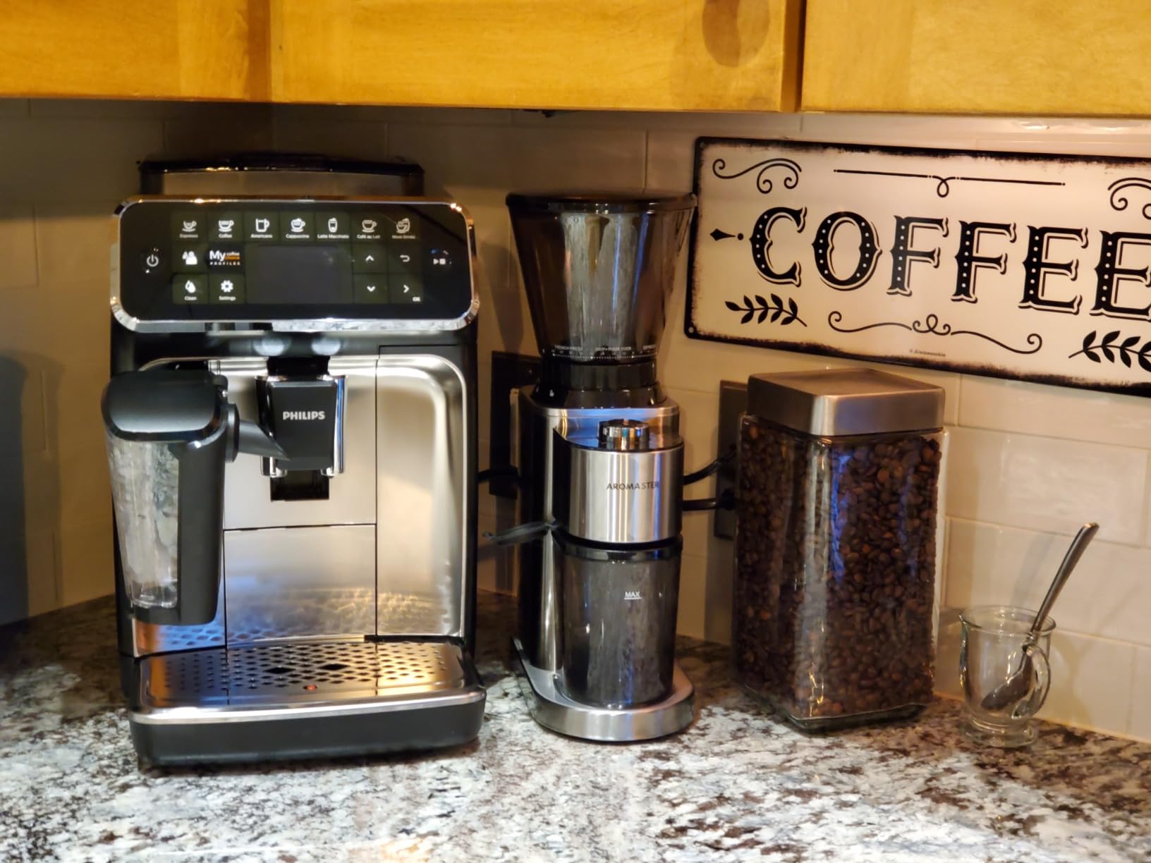 Philips 4400 Series Fully Automatic Espresso Machine – 12 Hot & Iced Coffees, Quick-to-Clean LatteGo Milk System, SilentBrew, QuickStart, Ceramic Grinder, Cashmere Grey (EP4444/90) Customer Review Philips 4400 Series Fully Automatic Espresso Machine – 12 Hot & Iced Coffees, Quick-to-Clean LatteGo Milk System, SilentBrew, QuickStart, Ceramic Grinder, Cashmere Grey (EP4444/90) - Customer Photo 1