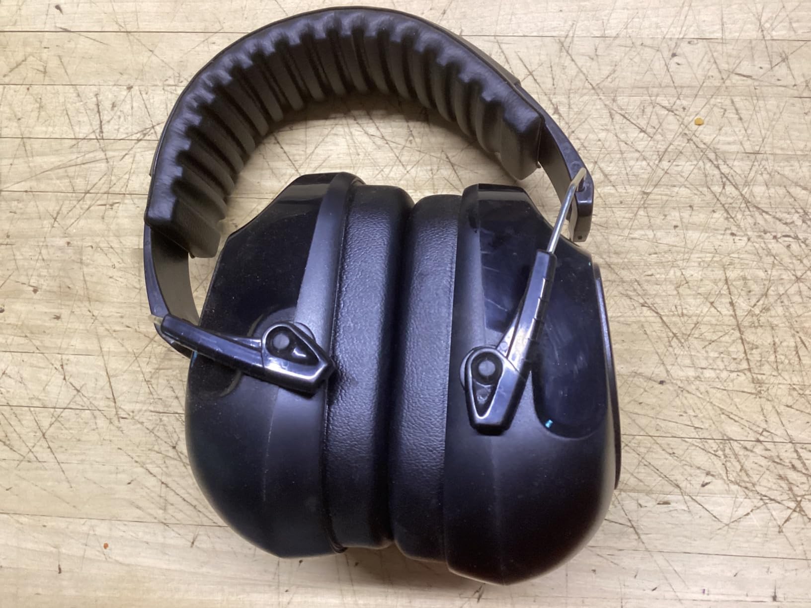 3 Pack Ear Protection For Shooting, SNR 34dB Hearing Protection Noise Cancelling Earmuffs, Shooting Ear Protection Ear Muffs Customer Review 3 Pack Ear Protection For Shooting, SNR 34dB Hearing Protection Noise Cancelling Earmuffs, Shooting Ear Protection Ear Muffs - Customer Photo 2