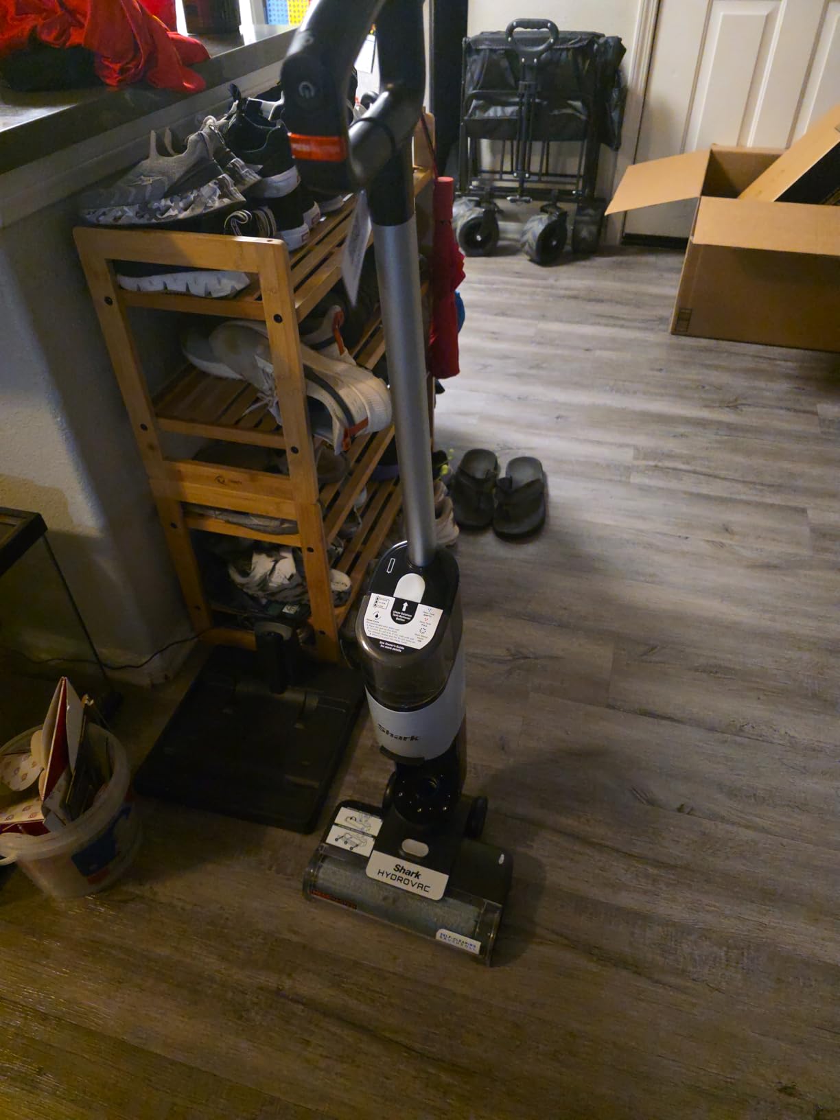 Shark Wet Dry Vacuum Cleaner Vacuum and Mop Combo HydroVac MessMaster 3-in-1 Self-Cleaning + Powerful Suction 2 Brushrolls & 2 Solutions Included Hardwood Floor & Area Rug Cleaner AW261 - Customer Photo 1