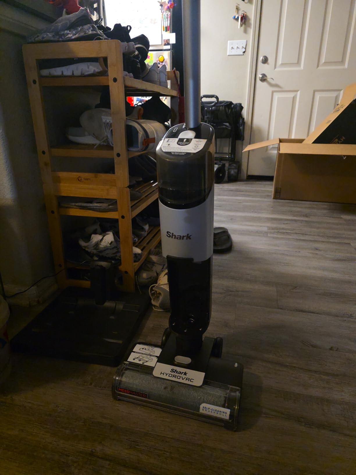 Shark Wet Dry Vacuum Cleaner Vacuum and Mop Combo HydroVac MessMaster 3-in-1 Self-Cleaning + Powerful Suction 2 Brushrolls & 2 Solutions Included Hardwood Floor & Area Rug Cleaner AW261 - Customer Photo 2