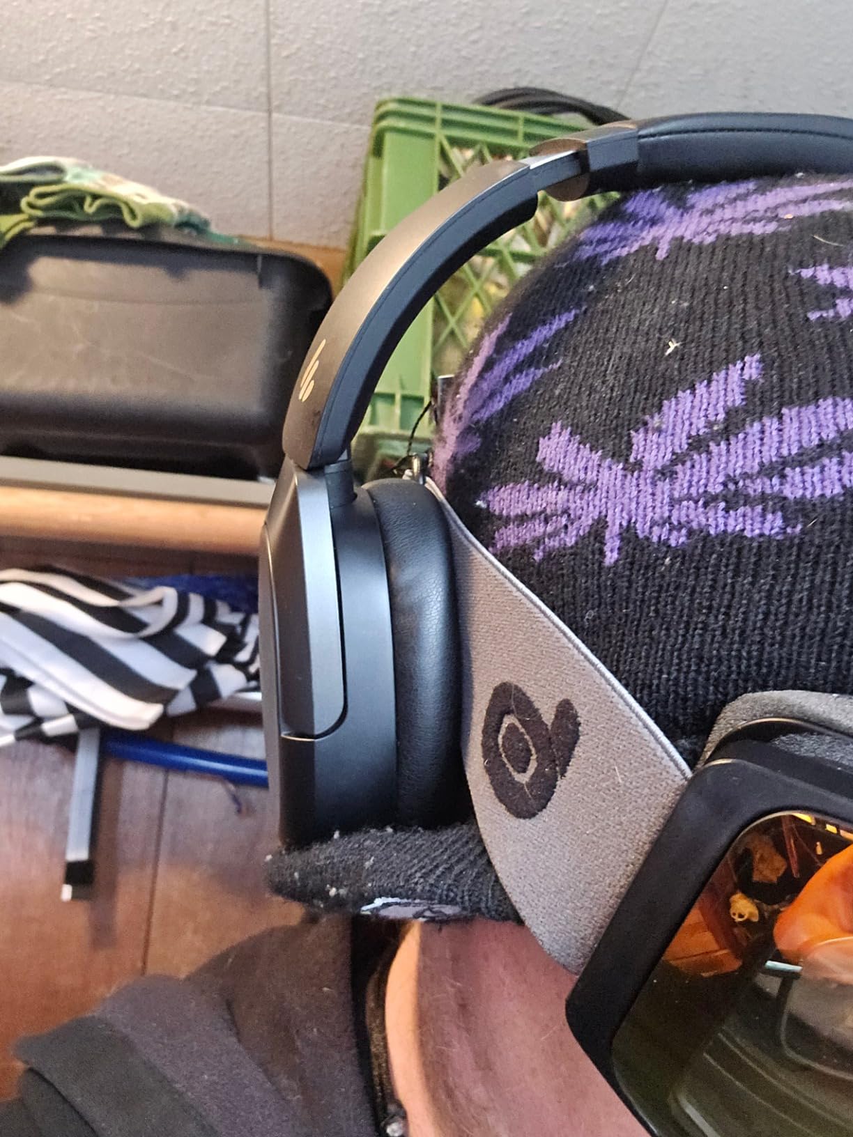 Edifier W830NB Wireless Over Ear Headphones with -45dB Active Noise Cancelling, 94H Playtime, LDAC Hi-Res Sound, Spatial Audio, Fast Charging, Multipoint Connection, Bluetooth V5.4 - Black Customer Review Edifier W830NB Wireless Over Ear Headphones with -45dB Active Noise Cancelling, 94H Playtime, LDAC Hi-Res Sound, Spatial Audio, Fast Charging, Multipoint Connection, Bluetooth V5.4 - Black - Customer Photo 1