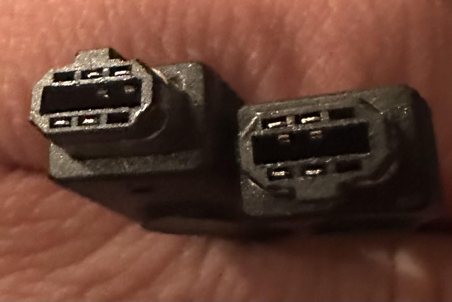 GBA Game Link Cable - 2 Player Compatible for Nintendo Gameboy Advance SP, GBA Color - 3.96Ft Black - Customer Photo 1