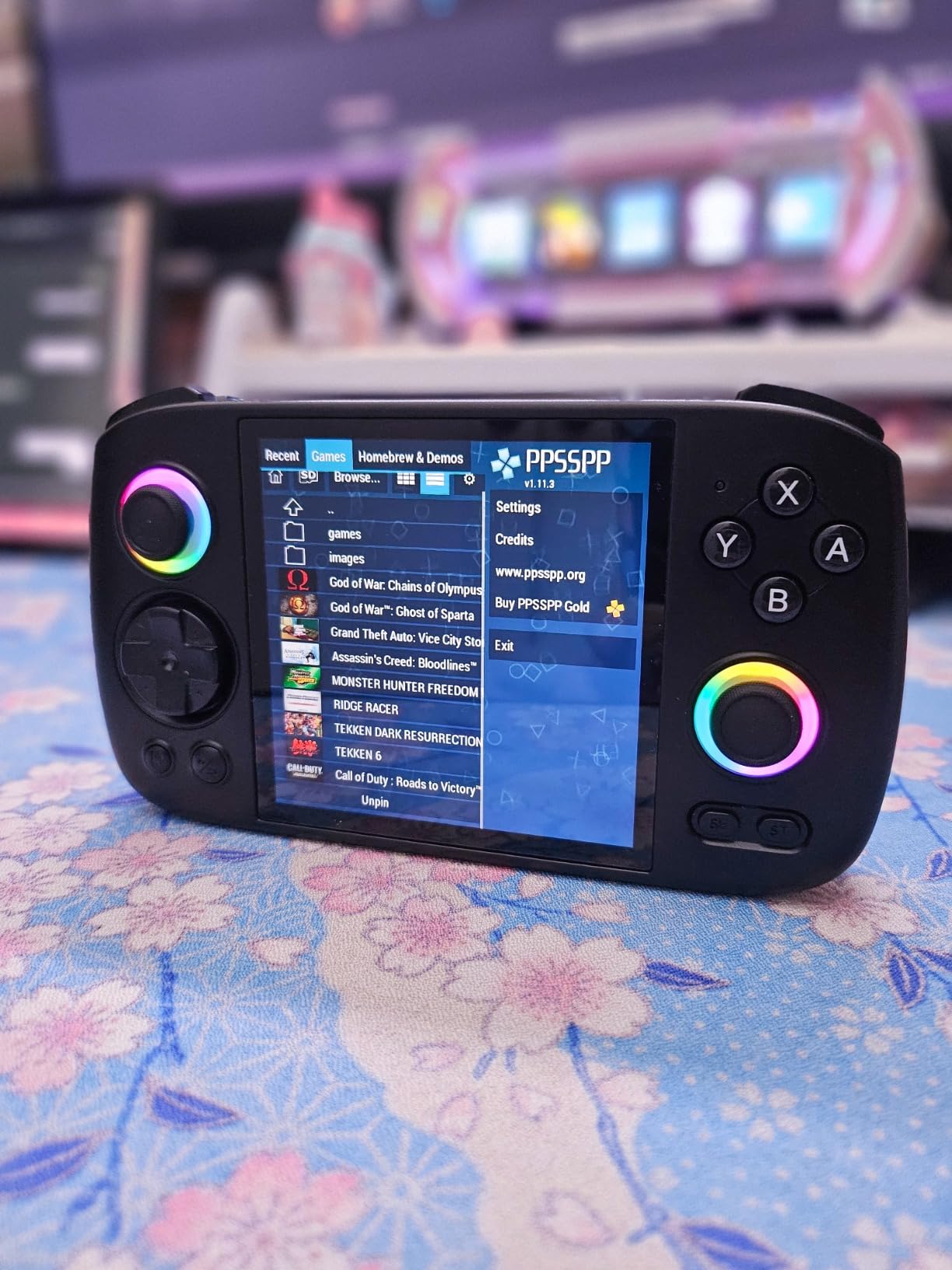 RG Cube Retro Handheld Game Console , Android 13 System Unisoc T820 Processor 3.95 Inch IPS Touch Screen 5200mAh Battery 16 Million Color RGB Joystick Lighting(Black) - Customer Photo 1