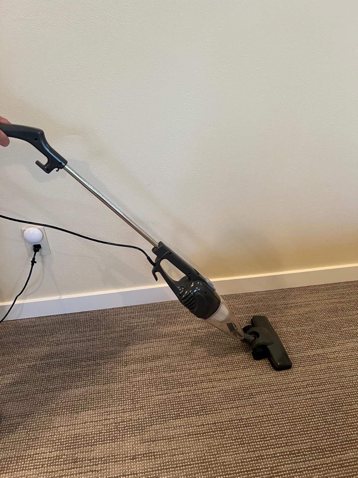 Amazon Basics 2-in-1 Corded Stick Vacuum Cleaner, Convertible to Handheld, Lightweight (3.9 LBS), with Washable HEPA Filter, Crevice Tools, 0.5L Dust Cup, 19.7-Ft Cord, 300W, Black - Customer Photo 2