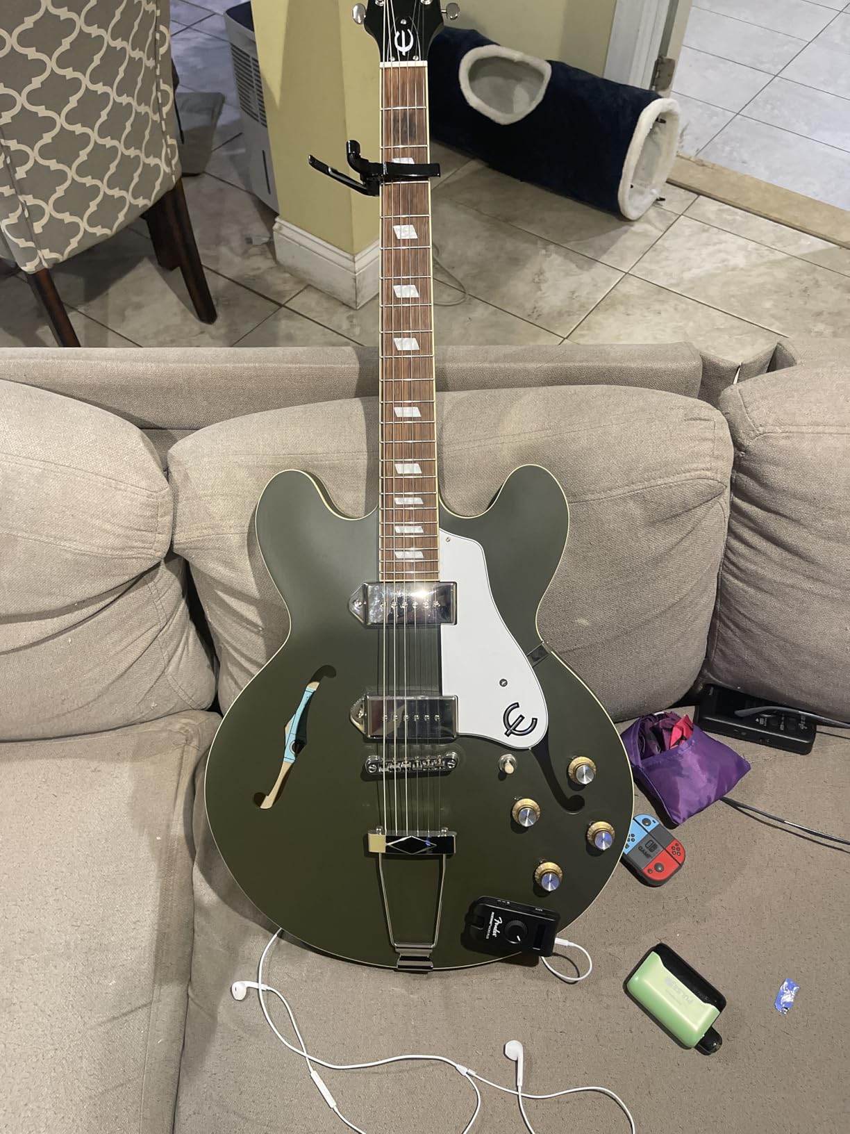 Fender Mustang Micro Plus Headphone Amplifier, Bluetooth Audio Streaming and 50 Amp and Effects Models, with 2-Year Warranty - Customer Photo 4