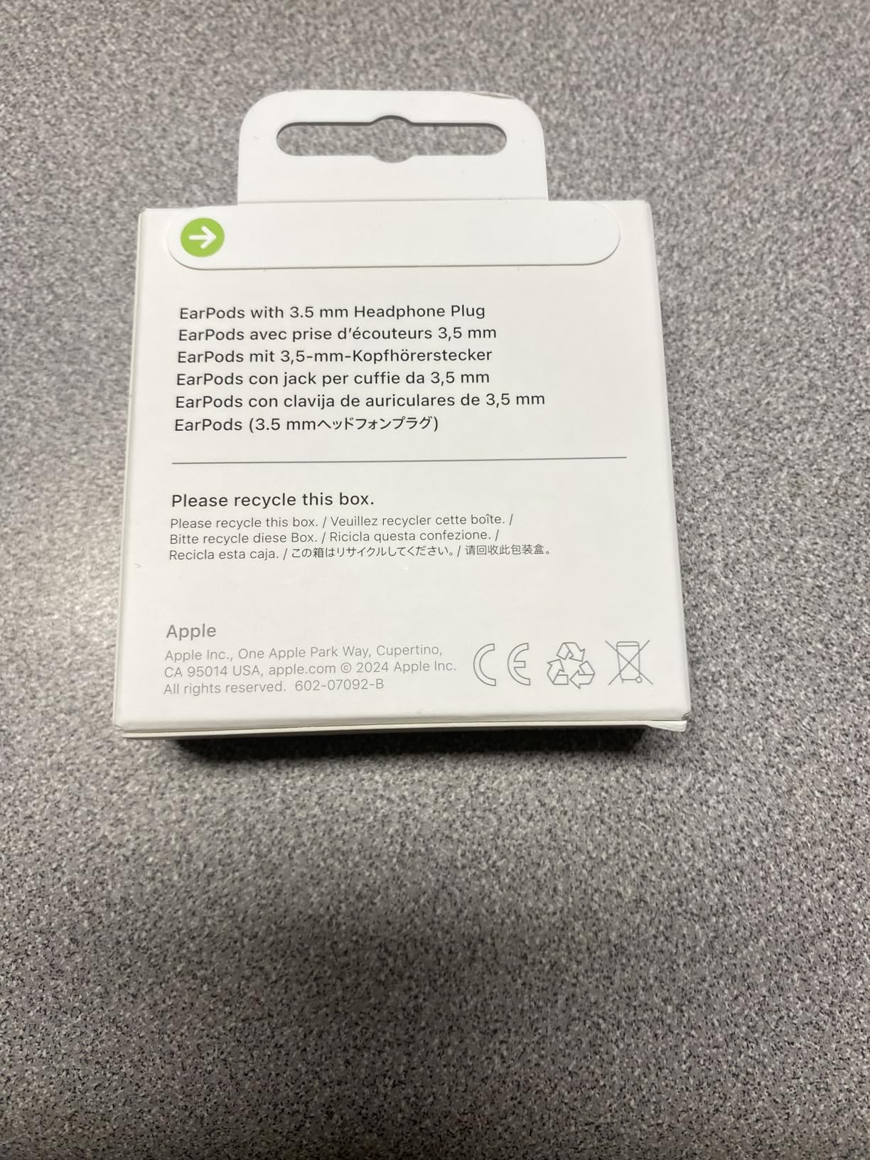 Apple EarPods Headphones with Lightning Connector, Wired Ear Buds for iPhone with Built-in Remote to Control Music, Phone Calls, and Volume - Customer Photo 1