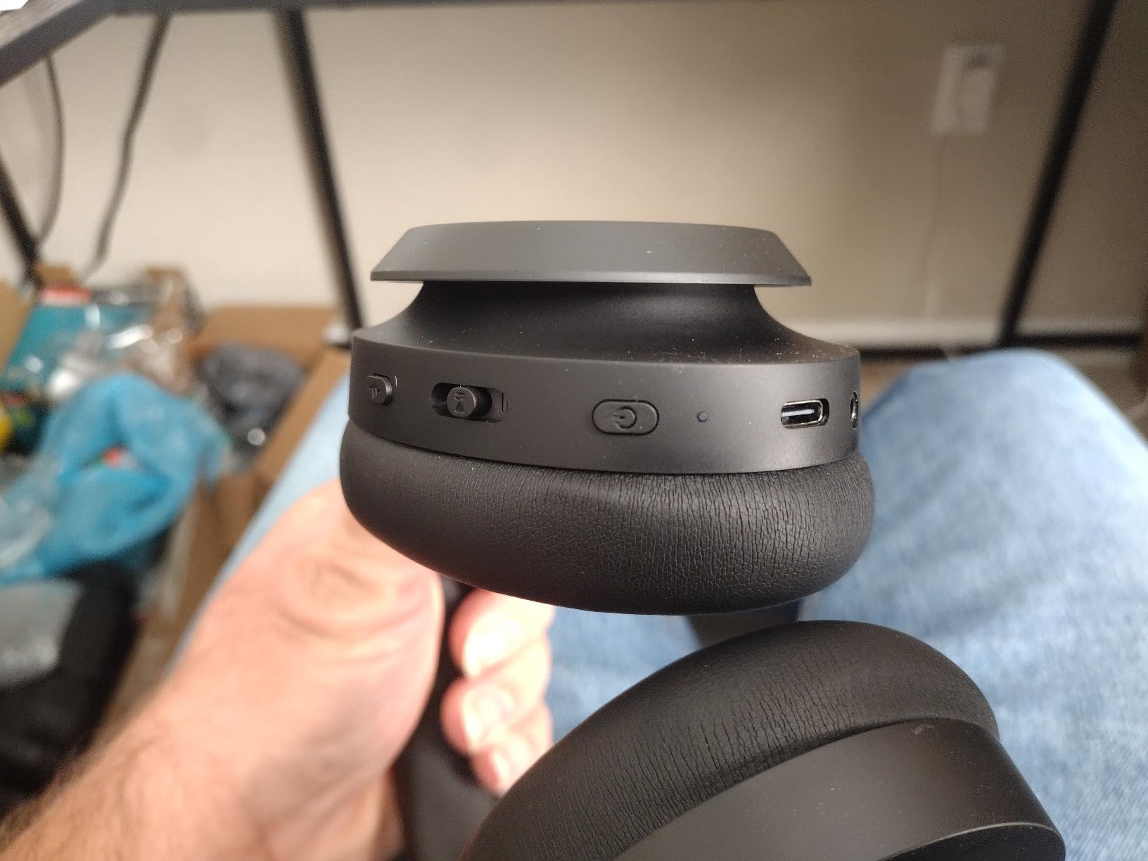 PHILIPS H6509 Wireless Headphones,Over-Ear Bluetooth Headphones with Noise Canceling Pro,Dynamic Bass,70H Battery Life,Fast Charging,Soft Ear Cups,Bluetooth 5.3, Multipoint Connectivity,App Control Customer Review PHILIPS H6509 Wireless Headphones,Over-Ear Bluetooth Headphones with Noise Canceling Pro,Dynamic Bass,70H Battery Life,Fast Charging,Soft Ear Cups,Bluetooth 5.3, Multipoint Connectivity,App Control - Customer Photo 1