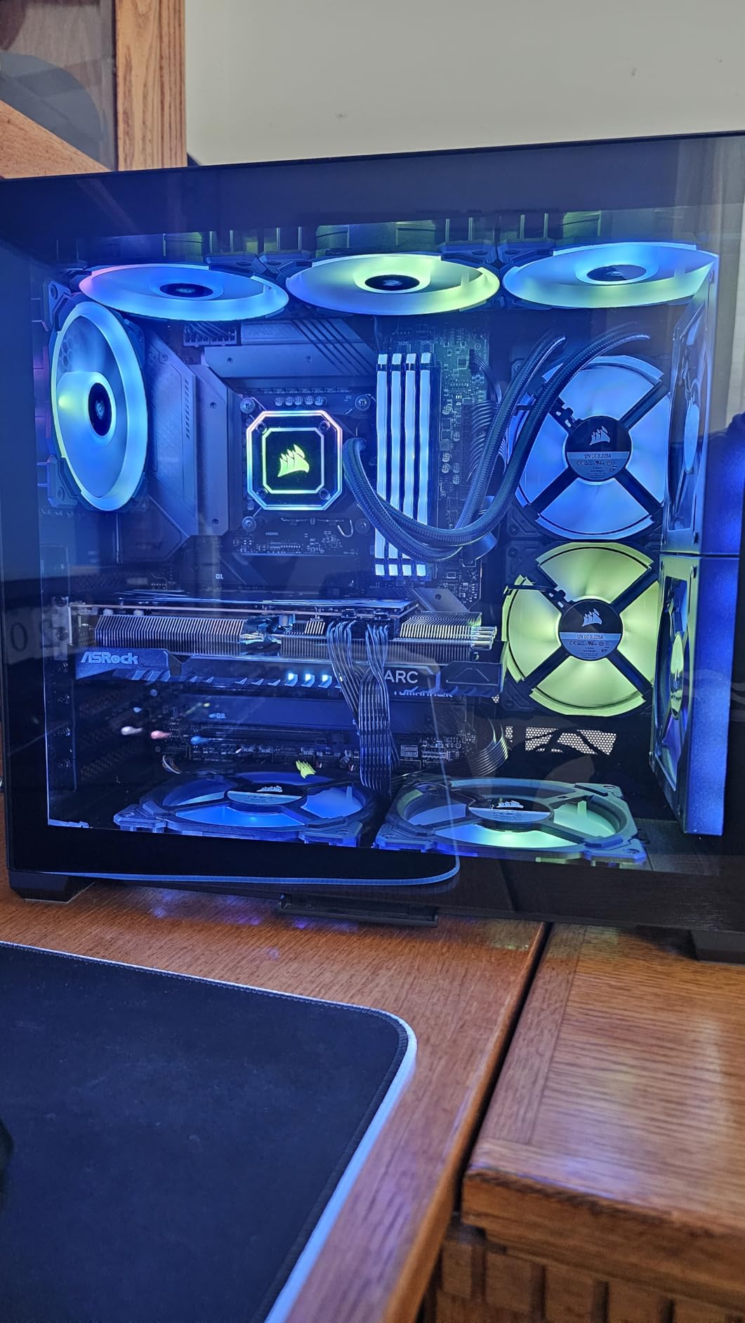 ASRock Intel Arc A750 Challenger SE 8GB OC 16 Gbps 256 bit GDDR6 7680 x 4320 Dual Fan 0dB Silent Cooling Video Graphics Card - Customer Photo 2