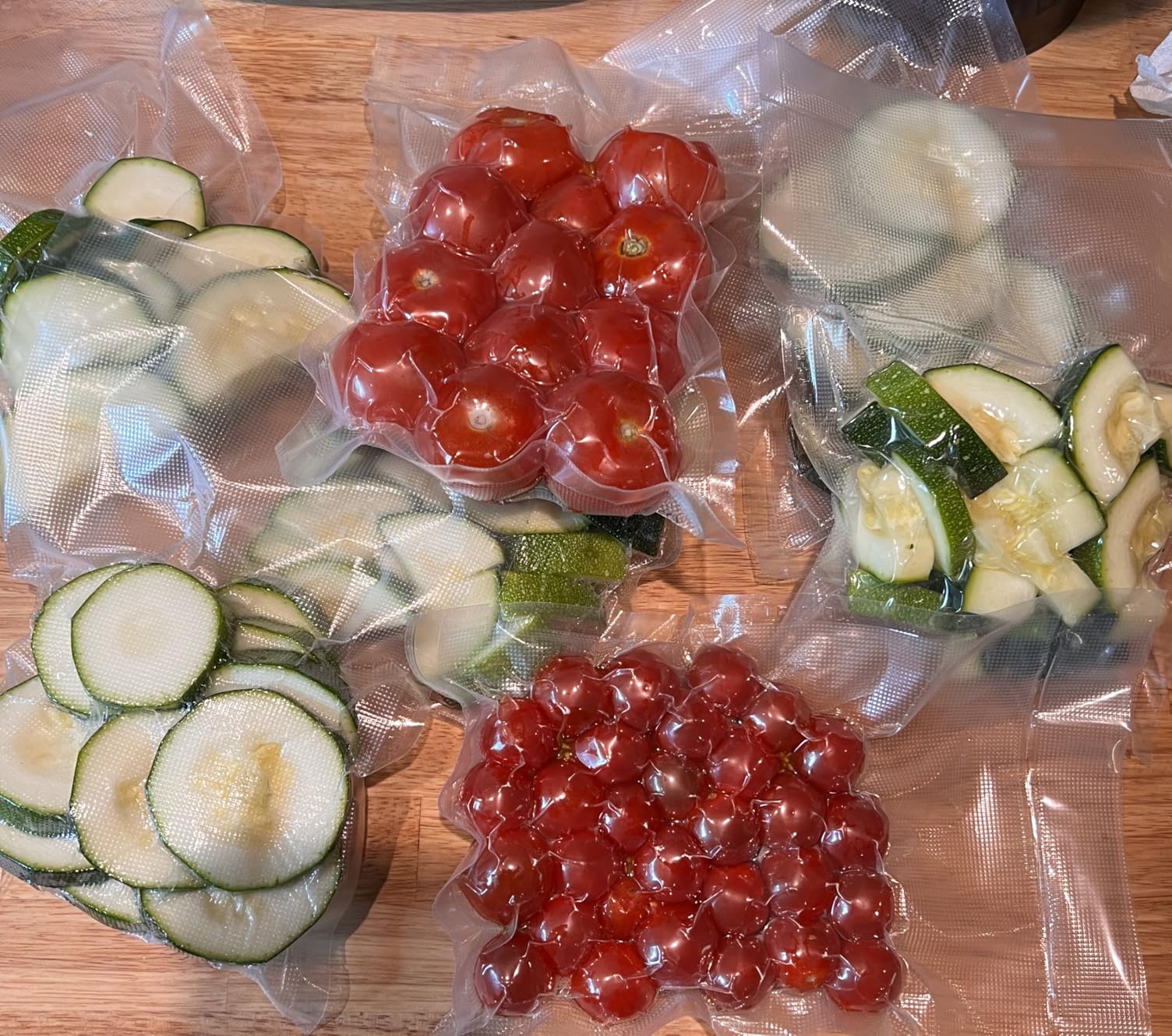 Bonsenkitchen Vacuum Sealer Machine | Compact Food Sealer for Kitchen Storage & Meal Prep | Multiple Modes | External Vacuum System | 5 Bags, Silver customer photo 2