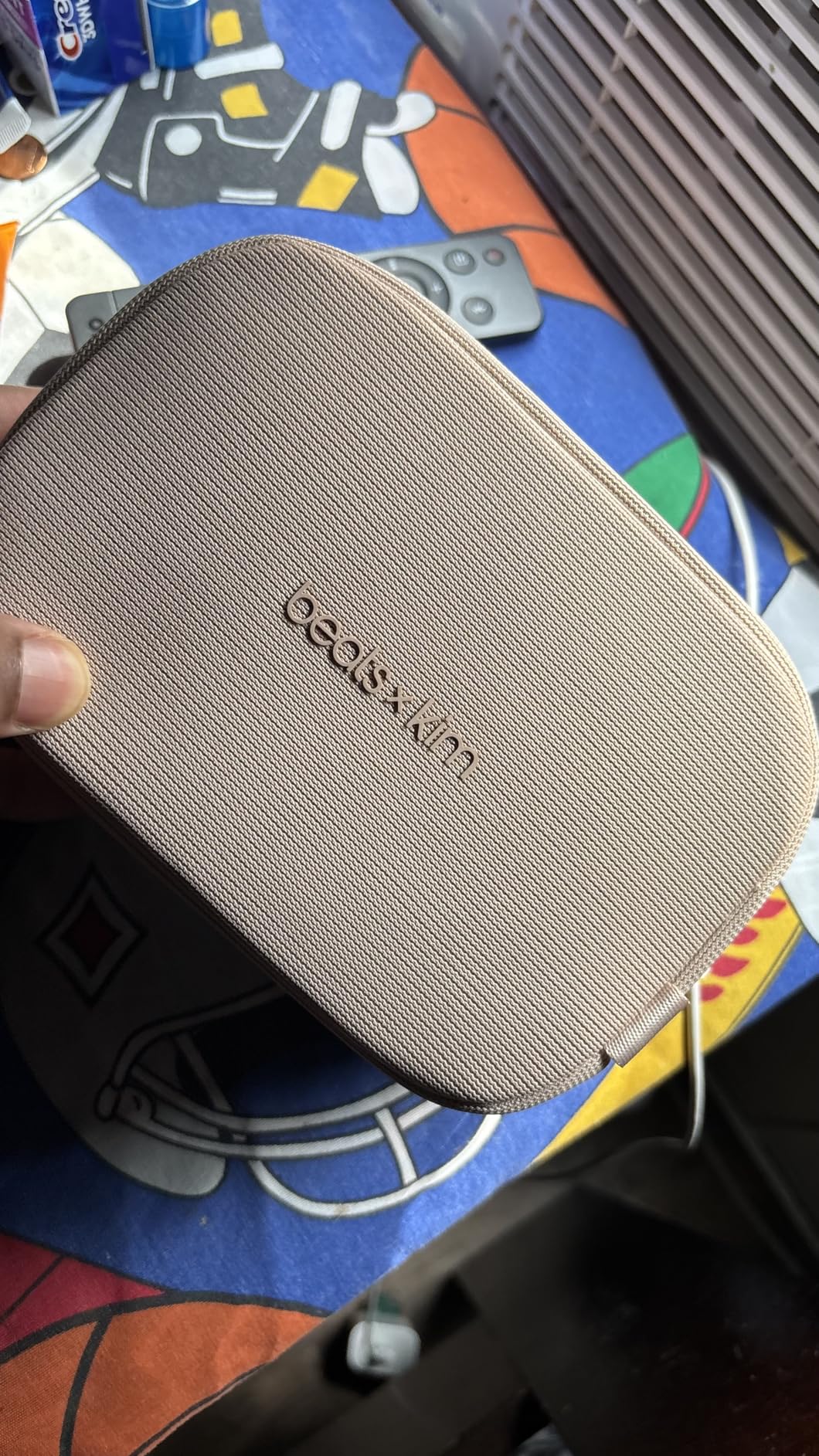 Beats Studio Pro x Kim Kardashian – Bluetooth Noise Cancelling Headphones, Personalized Spatial Audio, USB-C Lossless Audio, Apple & Android Compatibility, Up to 40 Hours Battery Life – Moon Customer Review Beats Studio Pro x Kim Kardashian – Bluetooth Noise Cancelling Headphones, Personalized Spatial Audio, USB-C Lossless Audio, Apple & Android Compatibility, Up to 40 Hours Battery Life – Moon - Customer Photo 5