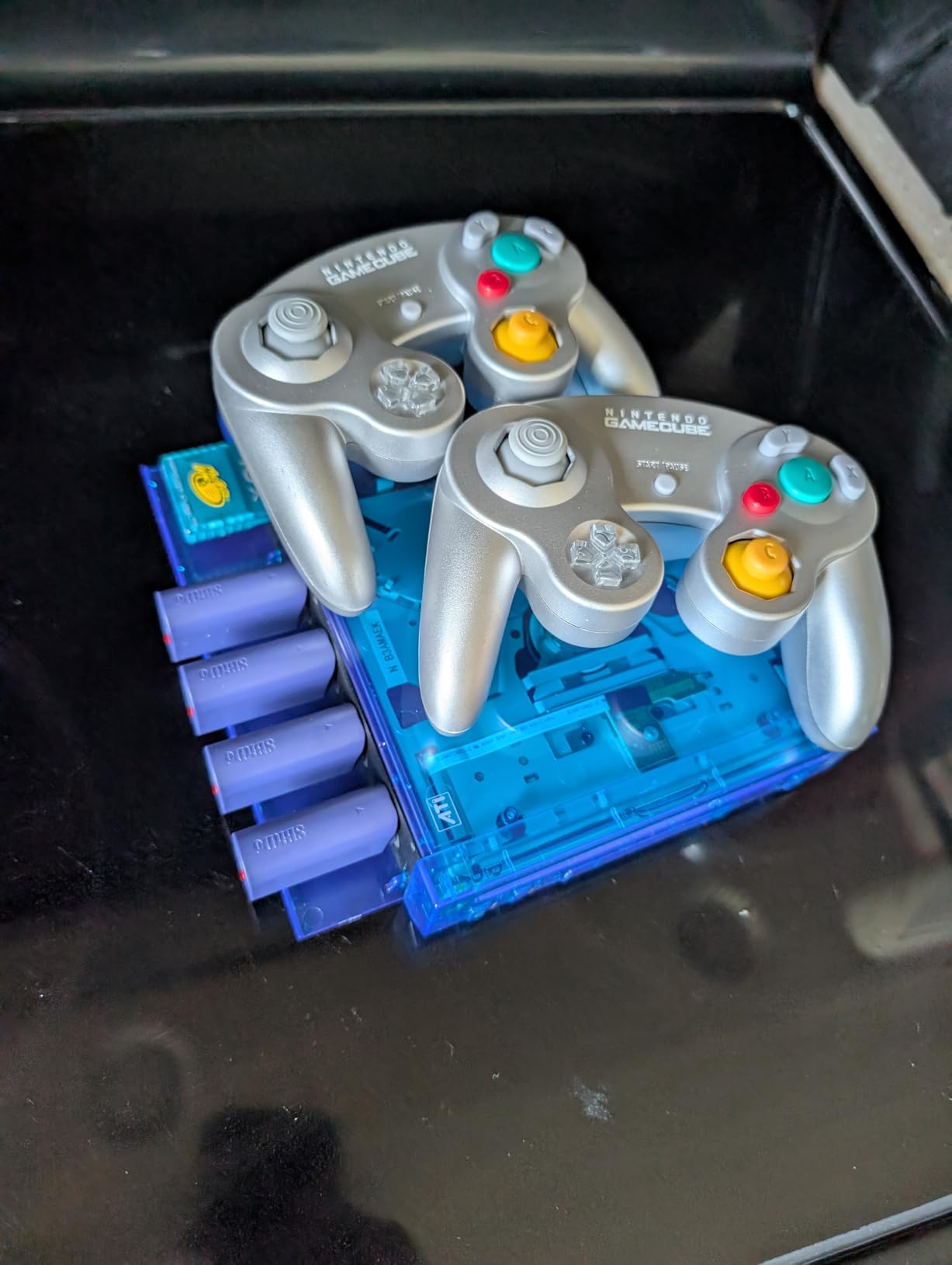 8BitDo Bluetooth Retro Receiver for NGC, Wii and Windows, Compatible with Xbox Series Controller, Xbox One Bluetooth Controller, Switch Pro and PS5/PS4 Controller - Customer Photo 2