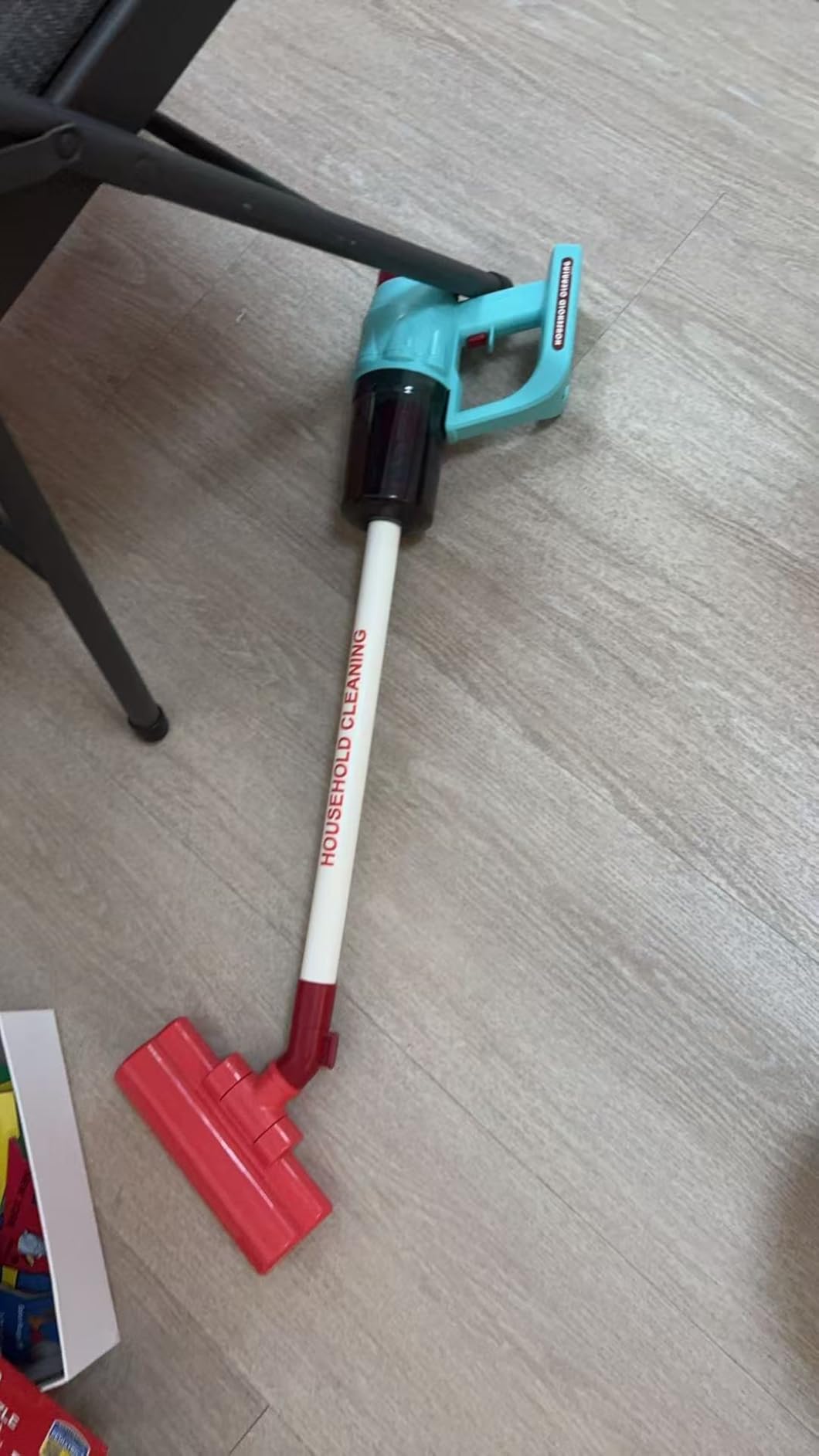 Kids Vacuum Cleaning Toy Set, Kids Vacuum That Really Works with Real Suction Light & Sounds Effects, Durable Toy Vacuum Toddler Cleaning Set as Gifts for Children Age 3+ - Customer Photo 2