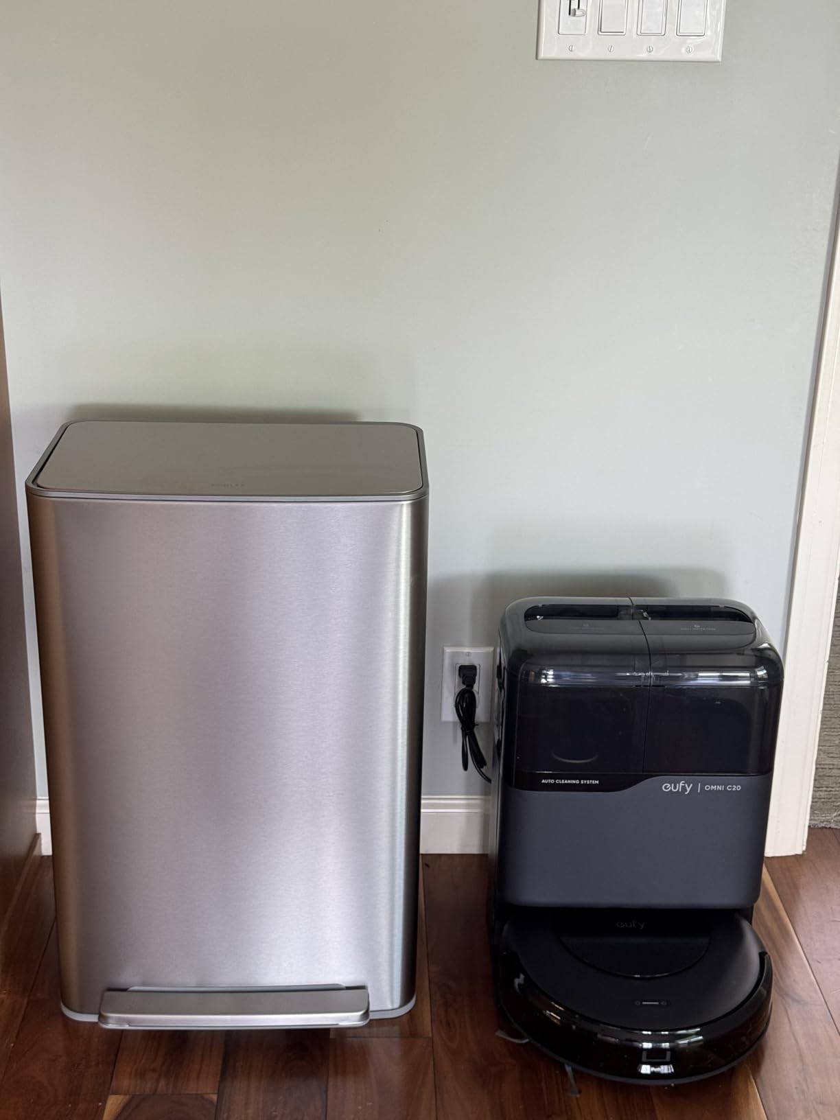 eufy Robot Vacuum Omni C20, Robot Vacuum and Mop Combo, Self Emptying, Auto Mop Washing and Auto Drying for Hands-Free Cleaning, 7000 Pa Powerful Suction, 3.35-Inch Design, All-in-One Station - Customer Photo 2