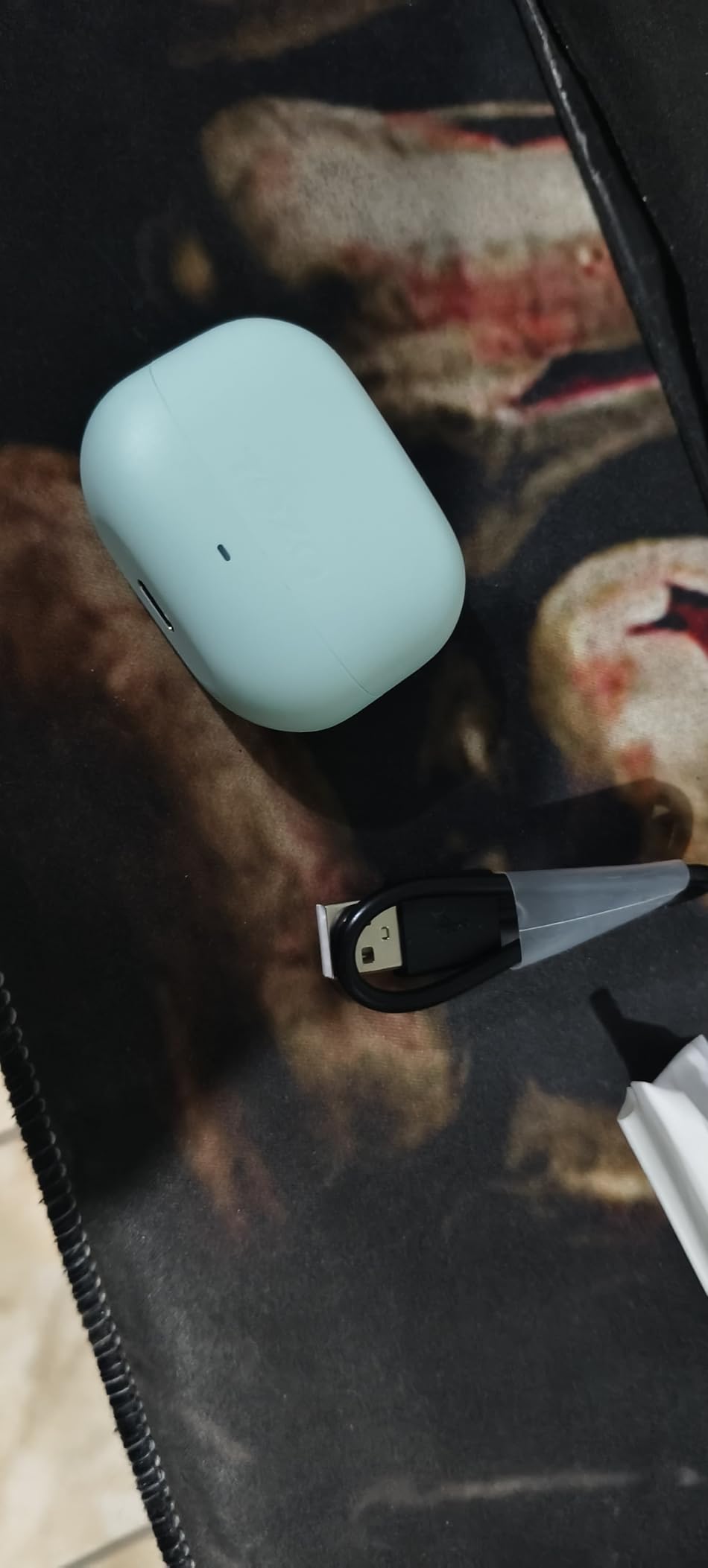 TOZO E2 Wireless Earbuds 10mm Drivers with Powerful Bass, App Customize 32 EQs, with 2 Mics AI Call Noise Cancellation, 30H Playtime, Bluetooth 5.3 Ear Buds, Comfort Fit in-Ear Headphones - Customer Photo 2