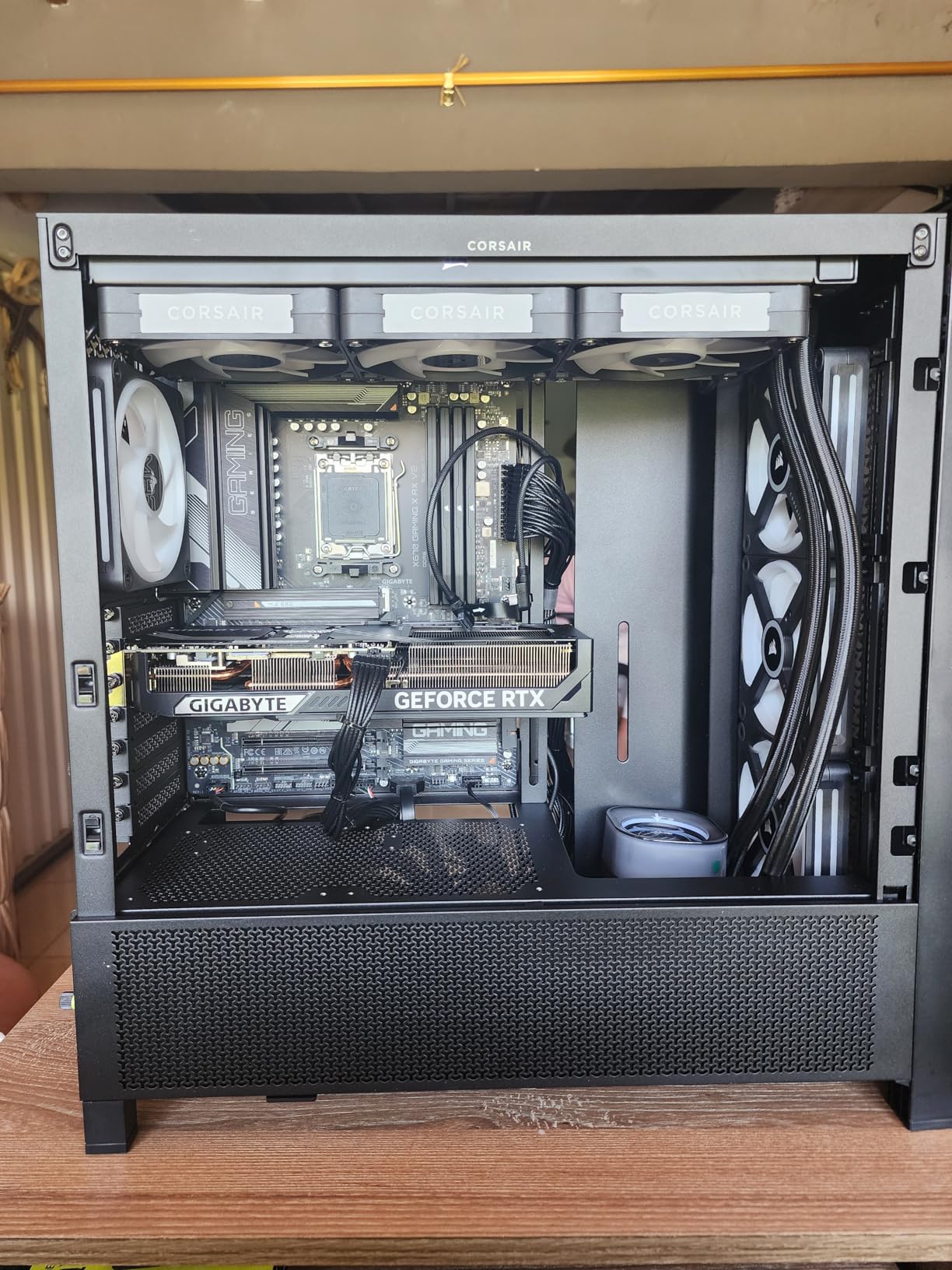 CORSAIR iCUE Link Titan 360 RX LCD Liquid CPU Cooler – 360mm AIO – Low-Noise – FlowDrive Cooling Engine – Intel LGA 1851/1700, AMD AM5/AM4 – 3X RX120 RGB Fans – iCUE Link System Hub Included – Black - Customer Photo 2