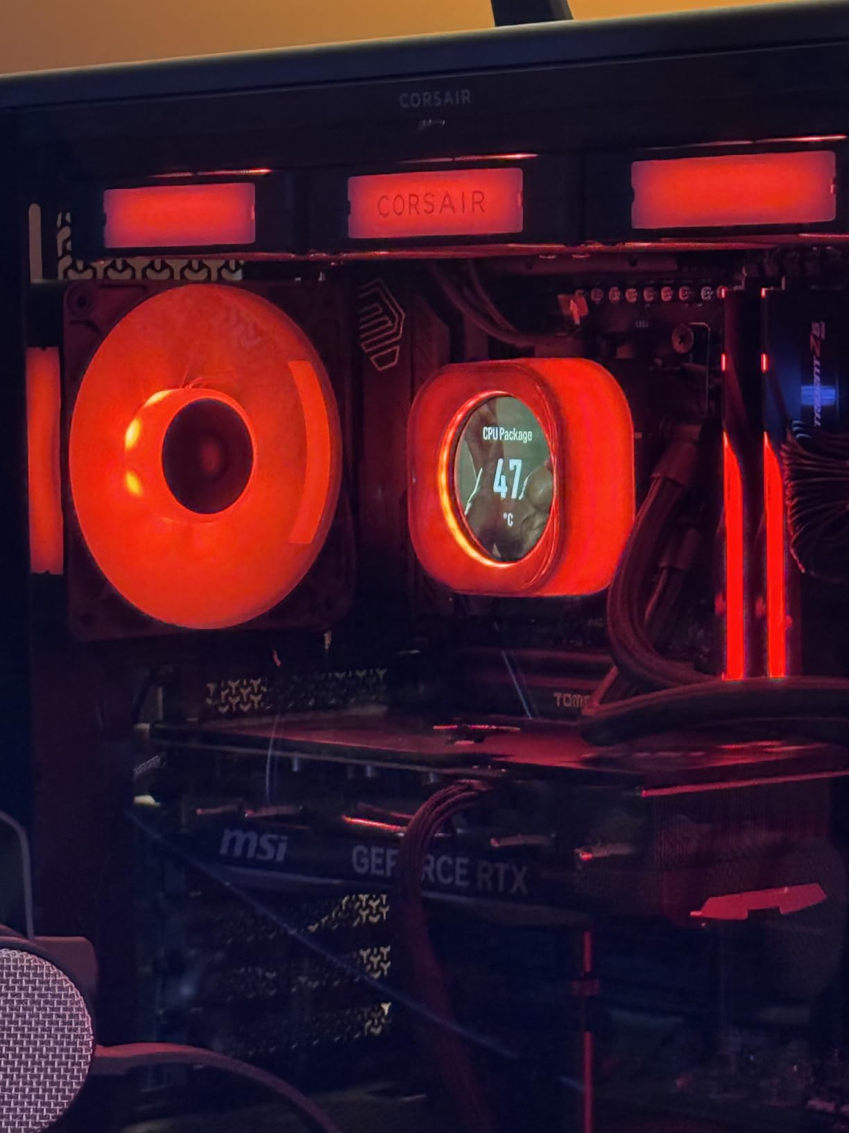 CORSAIR iCUE Link Titan 360 RX LCD Liquid CPU Cooler – 360mm AIO – Low-Noise – FlowDrive Cooling Engine – Intel LGA 1851/1700, AMD AM5/AM4 – 3X RX120 RGB Fans – iCUE Link System Hub Included – Black - Customer Photo 5