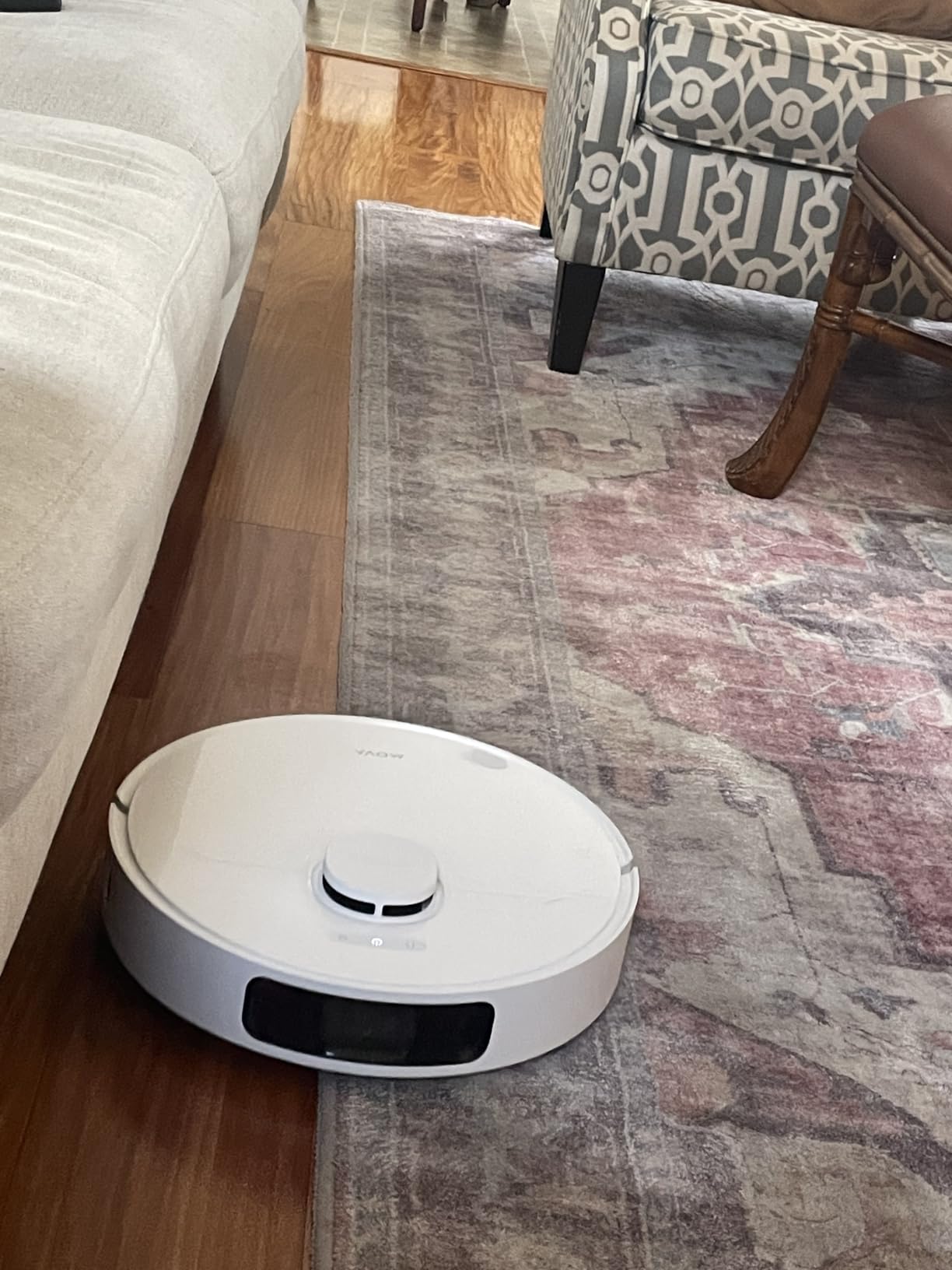 MOVA S10 Robot Vacuum Cleaner with 7000Pa Suction, 260 Mins Run Time, Liftable Brush, Self-Charging Robotic Vacuum Cleaner for Home, Pet Hair, Hard Floors, App & Voice Control Customer Review MOVA S10 Robot Vacuum Cleaner with 7000Pa Suction, 260 Mins Run Time, Liftable Brush, Self-Charging Robotic Vacuum Cleaner for Home, Pet Hair, Hard Floors, App & Voice Control - Customer Photo 3