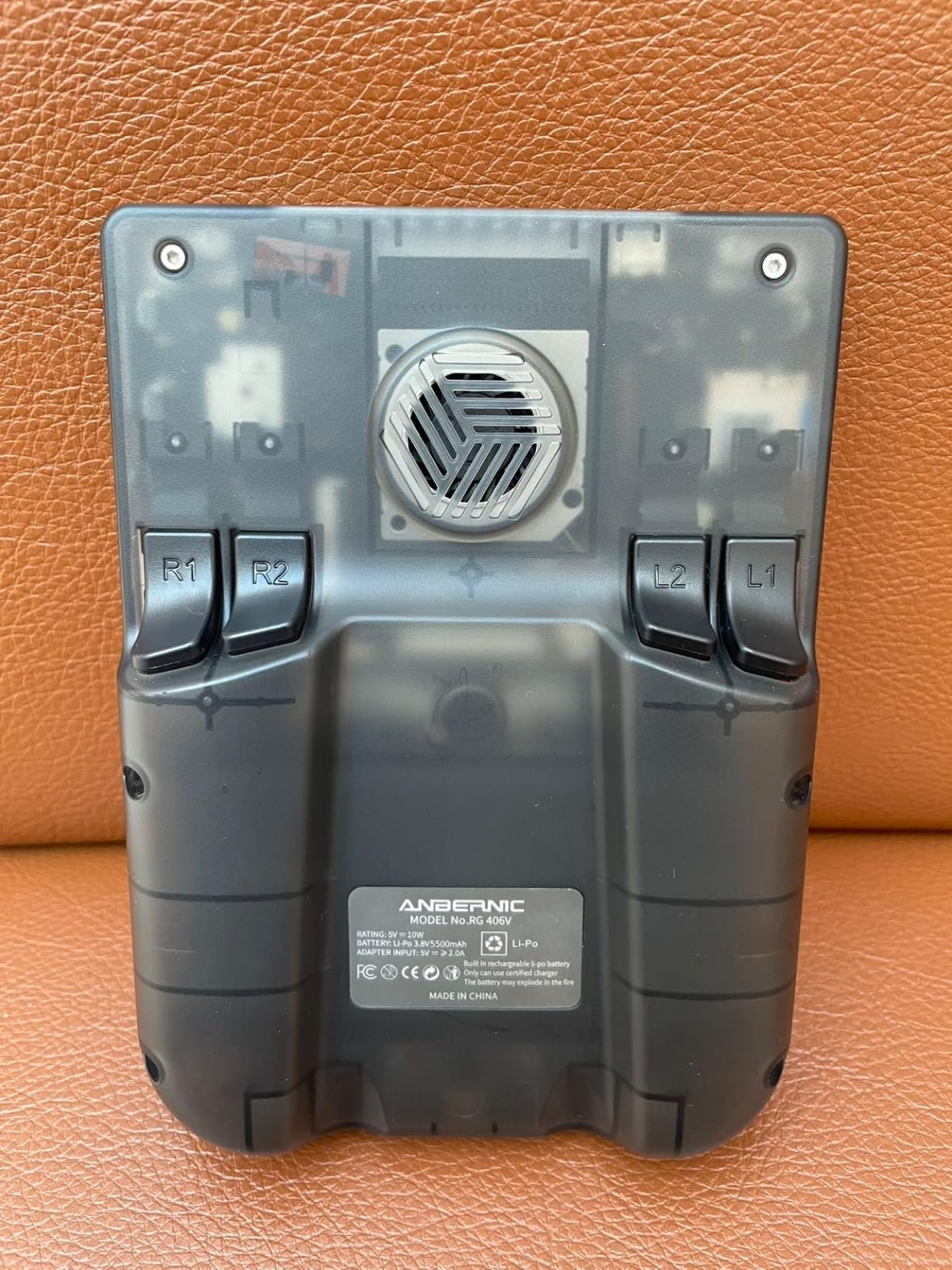 RG406V Handheld Game Console Preloaded Games RG 406V 4-inch IPS Multi-touch Screen Retro Game Console 128G UFS2.2 Android 13 Retro Emulator RG406V 5500mAh Battery 1080p DP Output WIFI Bluetooth Black - Customer Photo 1