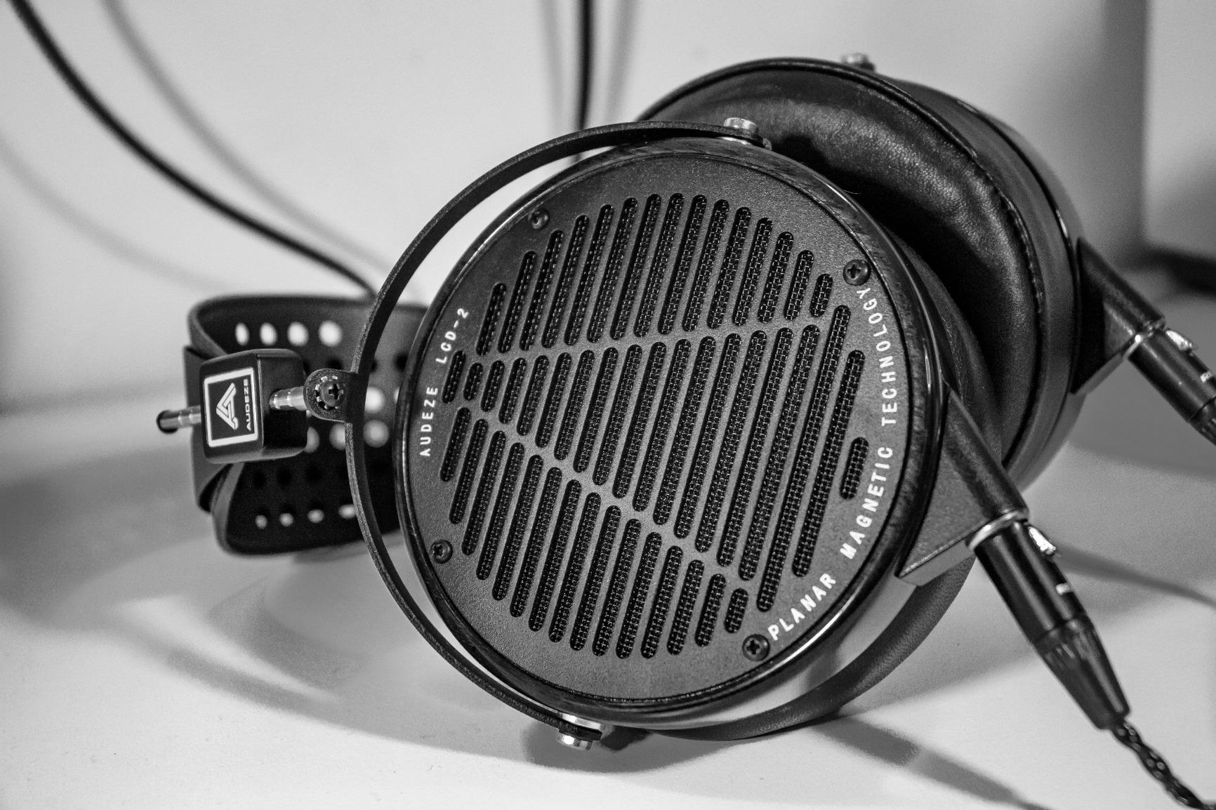 Audeze LCD-2 High Performance Audiophile Open Back Over Ear Headphones (Padauk Wood) Customer Review Audeze LCD-2 High Performance Audiophile Open Back Over Ear Headphones (Padauk Wood) - Customer Photo 2