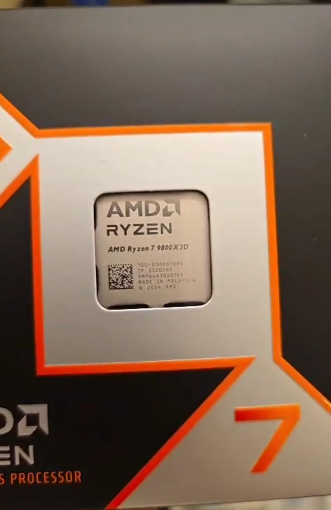 AMD RYZEN 7 9800X3D 8-Core, 16-Thread Desktop Processor - Customer Photo 1