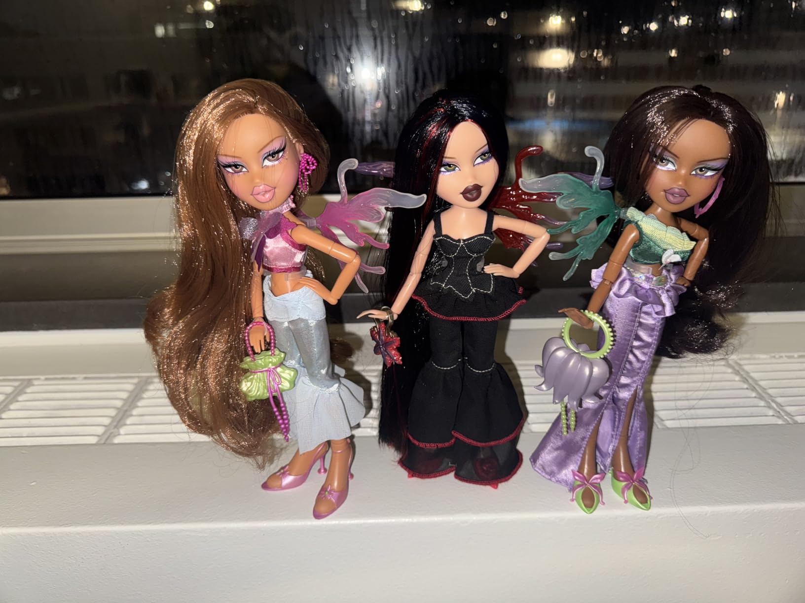 Bratz Fashion Pixiez Yasmin Collectible Fantasy Doll with Real Fashions and Accessories - Customer Photo 1