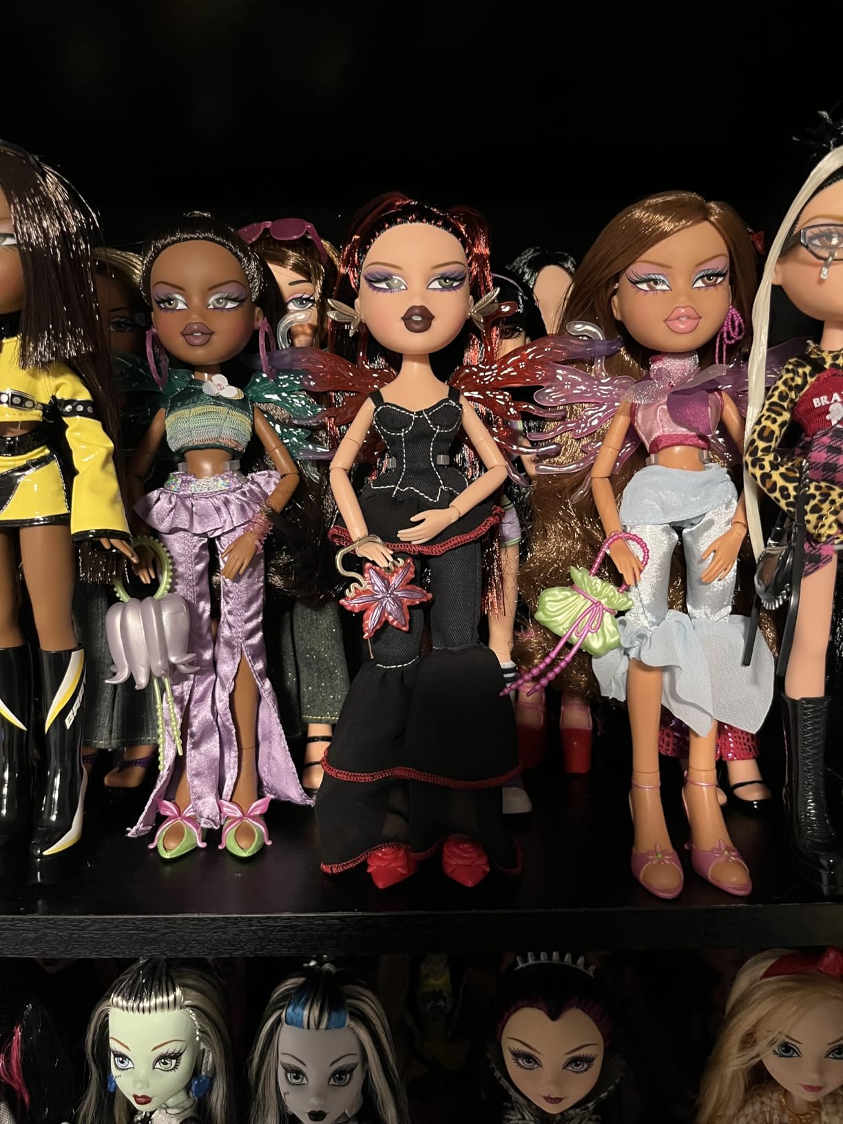 Bratz Fashion Pixiez Sasha Collectible Fantasy Doll with Real Fashions and Accessories - Customer Photo 2