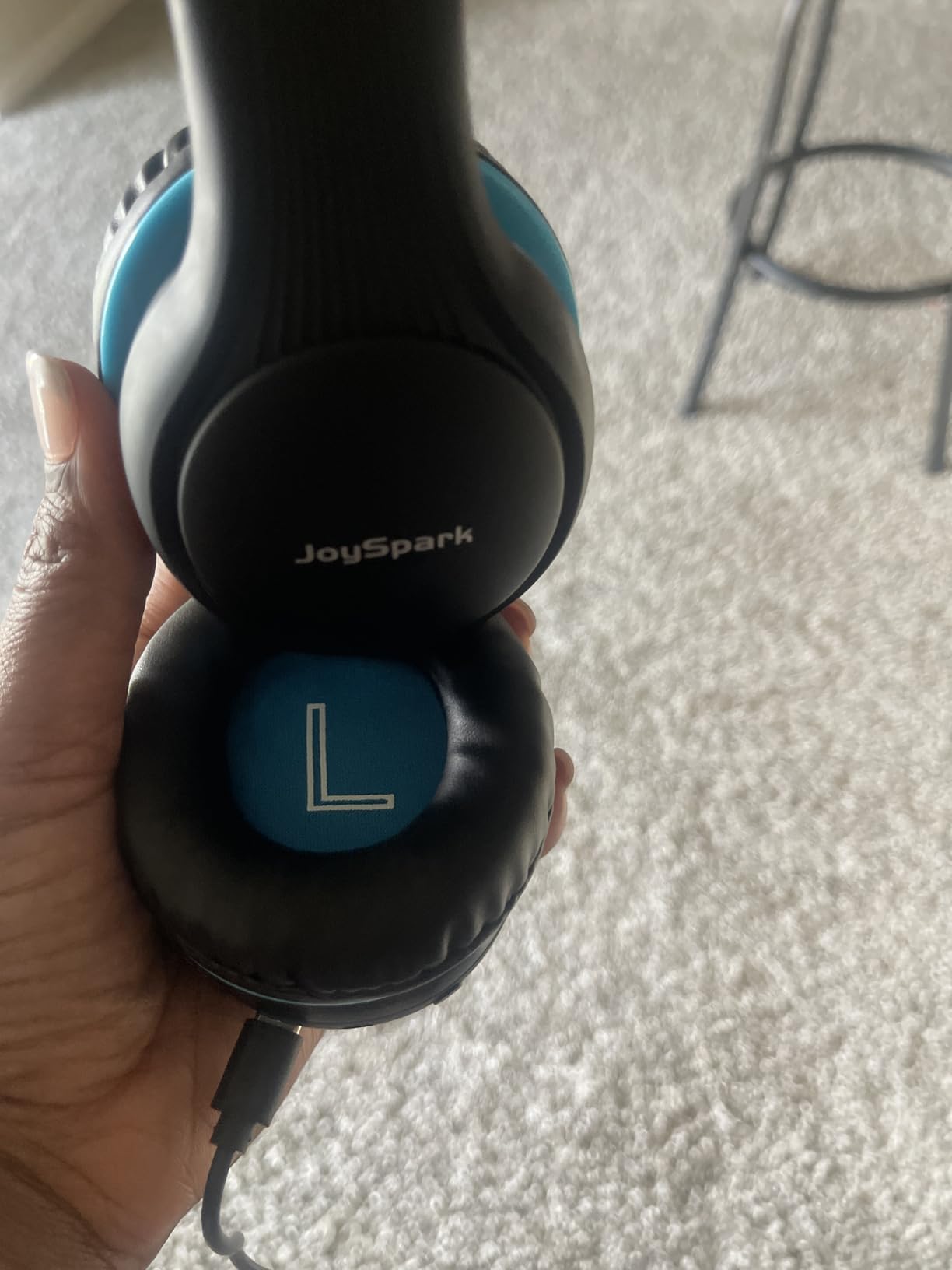 Kids Bluetooth Headphones, 60 Hours Playtime, Bluetooth 5.4 Kids Headphones Wireless, Type-C Fast Charging, 85/94dB Volume Limited, Foldable Toddler Wireless Headsets with Mic-Black Blue - Customer Photo 1