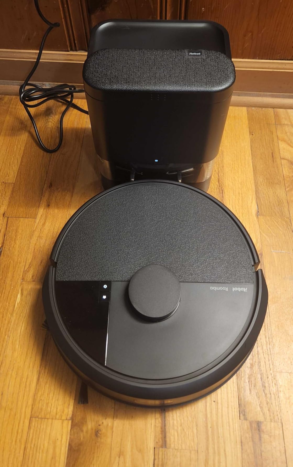iRobot Roomba 104 Robot Vacuum & Mop - Self-Empties for 75 Days (Over 10 Weeks), Strong Power-Lifting Suction, Vacuums All Floors, Mops Hard Floors, LiDAR Smart Navigation Mapping, Cleans in Neat Rows - Customer Photo 2