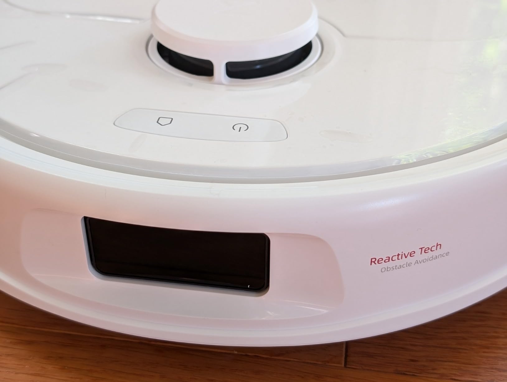 roborock Qrevo Series Robot Vacuum and Mop, 8000Pa Suction, Upgraded from Qrevo S, Anti-Tangle Brushes, Smart Obstacle Avoidance, Auto Mop Washing, All-in-One Dock, 200RPM Spinning Mops, Black(QV 35A) - Customer Photo 2