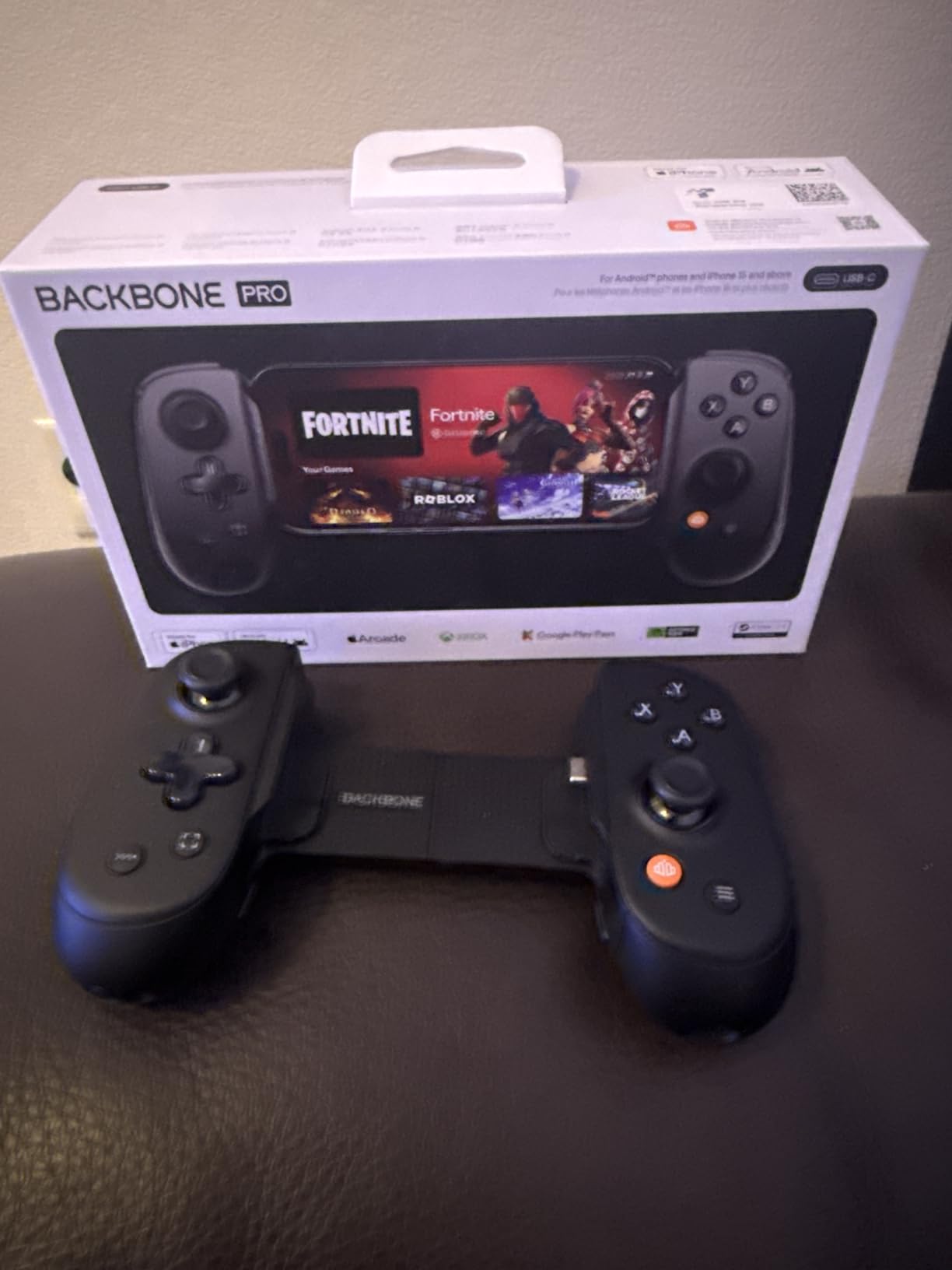BACKBONE Pro Mobile Gaming Controller for iPhone 15/16/17 & Android – USB-C or Bluetooth Phone Controller, Hall Effect Triggers, Stream Xbox, Play Call of Duty, PlayStation (Remote Play) & More - Customer Photo 1