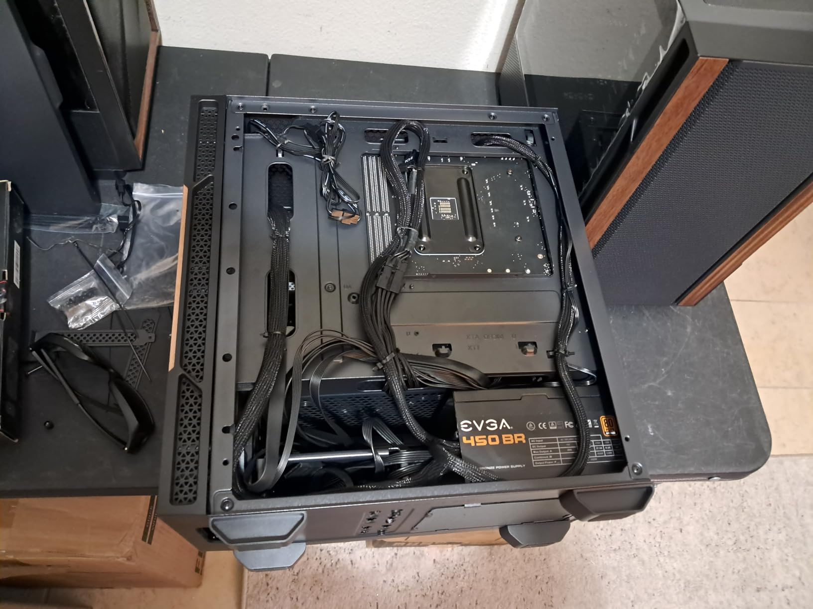 Genuine Walnut Wood Micro ATX Case, MATX PC Case with 4 × 120mm 3 Pin Non-PWM Case Fans Pre-Installed, Temper Glass Side Panel, with Type-C, Black, Cypress 3 Wood - Customer Photo 2